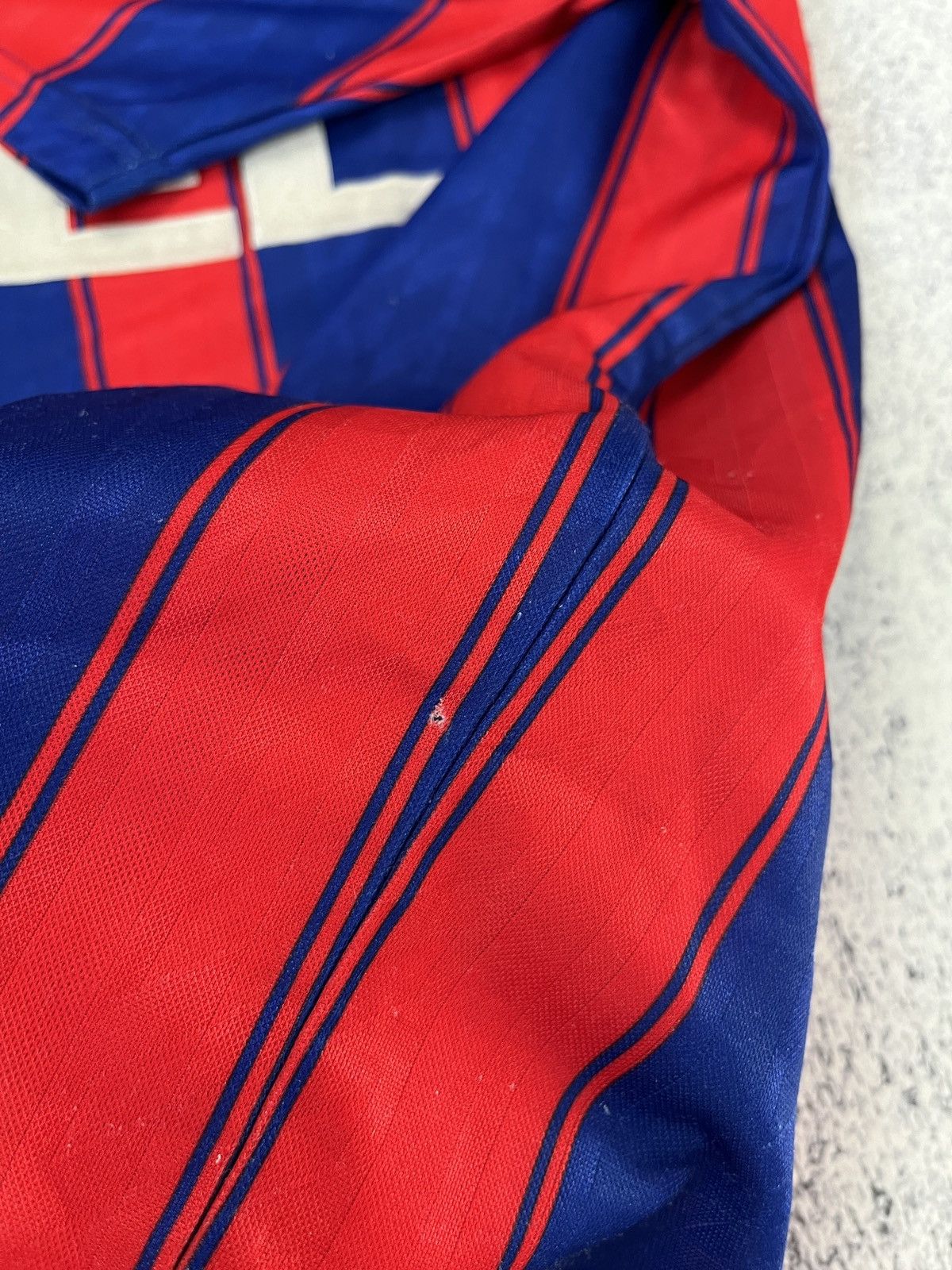 Adidas Vintage Adidas Bayern Munich 1995/96 Home Socer Jersey Rare Size US L / EU 52-54 / 3 - 13 Thumbnail