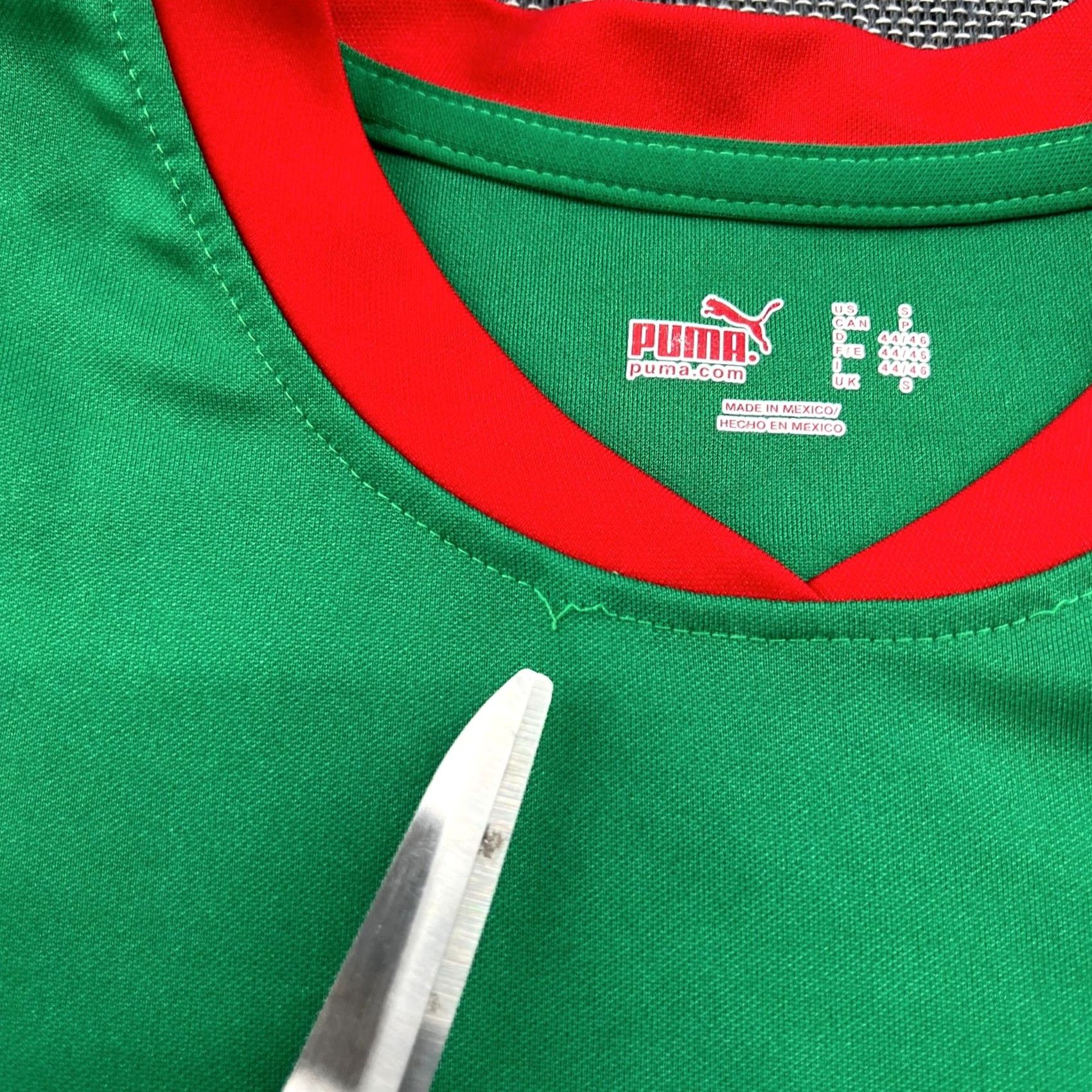 Puma VINTAGE Puma Football Shirt Mens Jersey Green Small 10 Mexico Shirt Short Sleeve Moisture Wicking Quick Dry Athletic Polo T-Shirt Football Mens Size US S / EU 44-46 / 1 - 5 Thumbnail