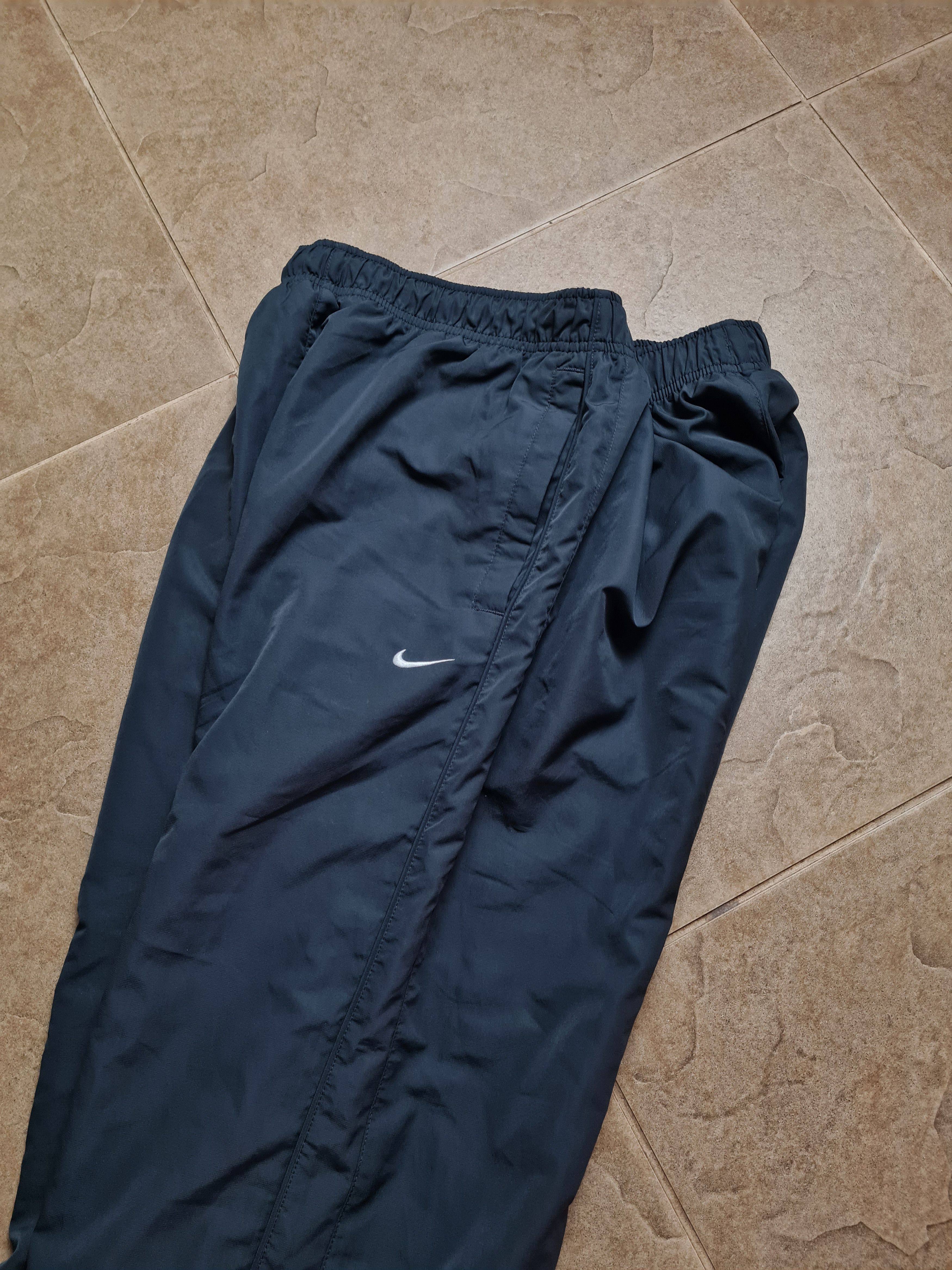 Nike Drill Track Pants Swoosh Y2K Rap TN Nike Nylon Big Logo Size US 34 / EU 50 - 3 Thumbnail