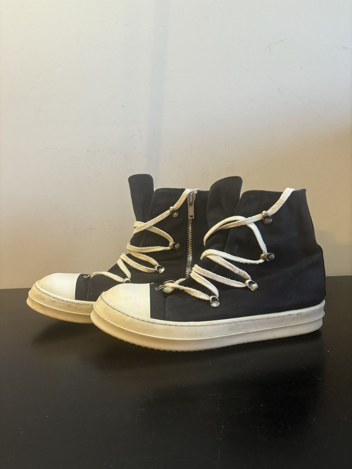 Rick Owens Drkshdw Rick Owens DRKSHDW Hexa Lace Ramones Black Milk Size US 10 / EU 43 - 1 Thumbnail