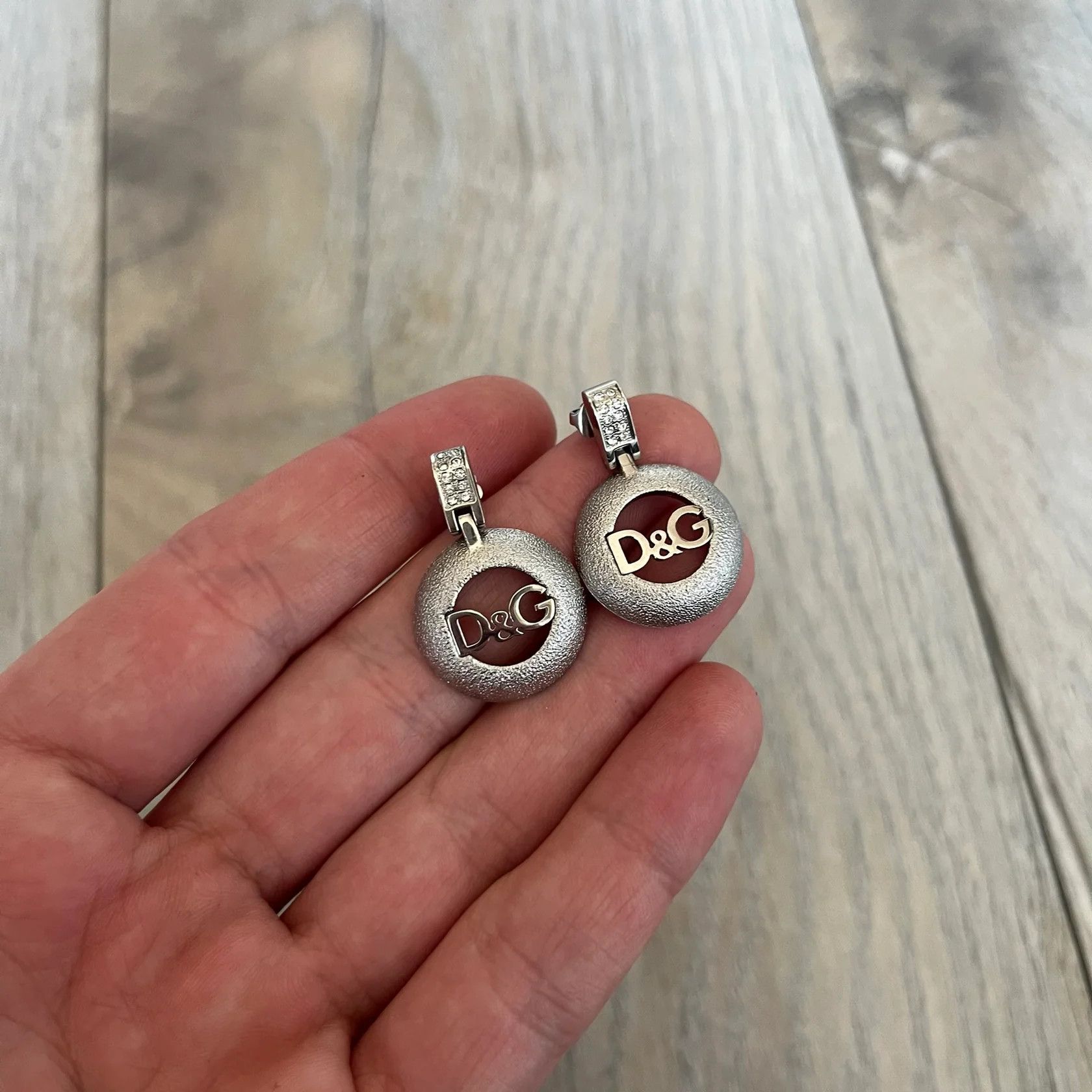 Dolce & Gabbana Dolce & Gabbana 2000's Round D&G Logo Earrings Size ONE SIZE - 1 Thumbnail