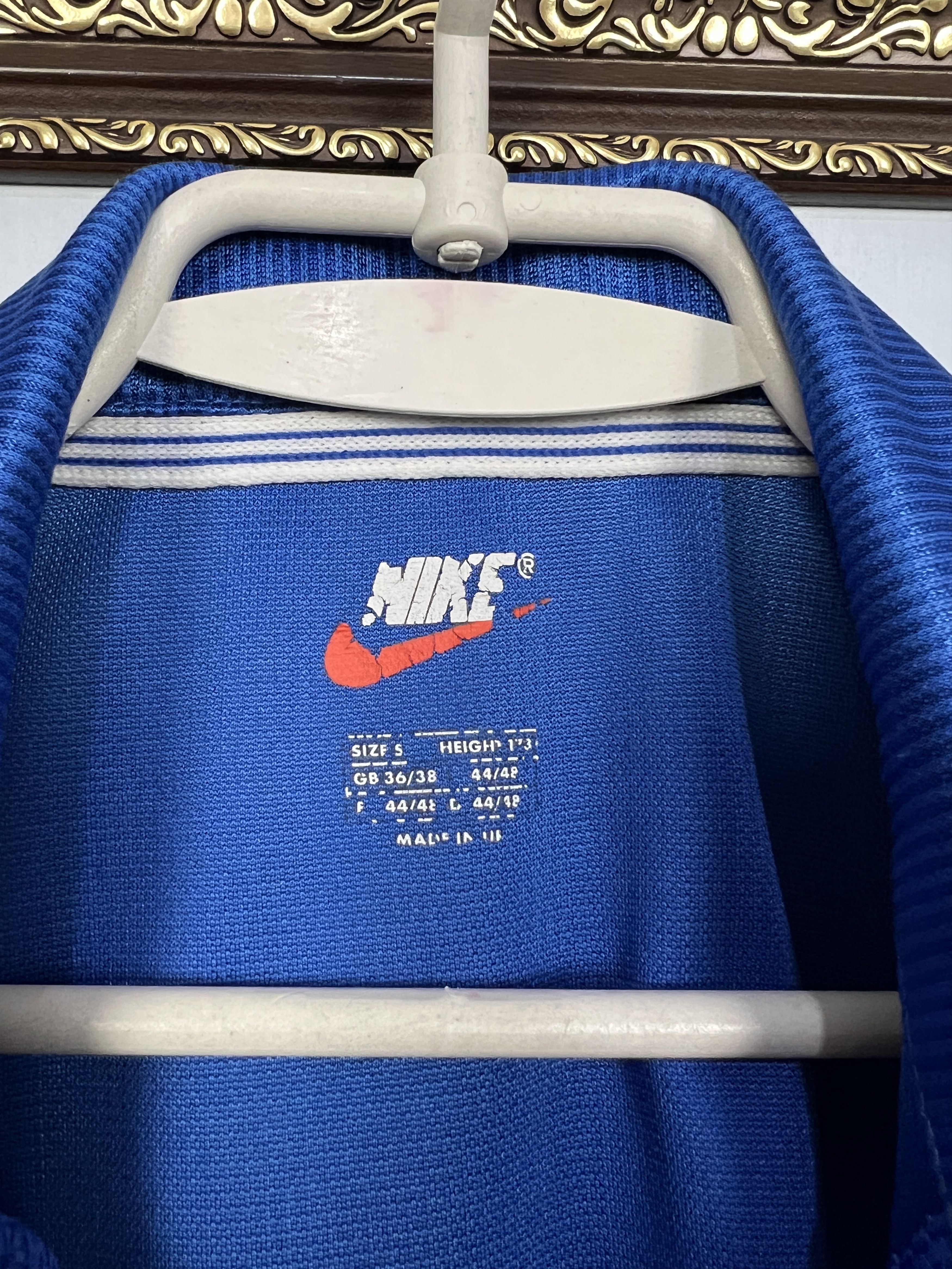 Nike Italy Home football shirt 1994 Soccer Nike Maglia Blue Size US S / EU 44-46 / 1 - 8 Thumbnail