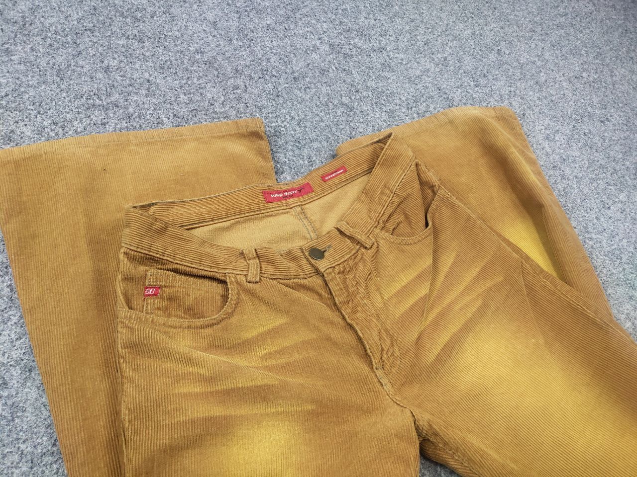 Miss Sixty Miss Sixty Rare Vtg Y2K low-rise flared Corduroy Pants jeans Size 29" - 13 Thumbnail