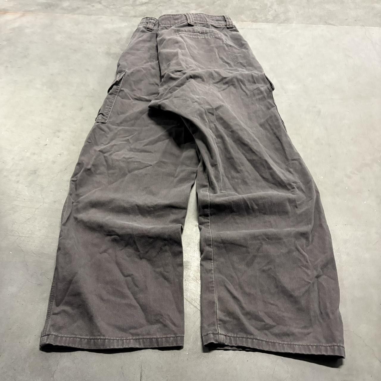 Vintage Crazy Vintage Y2K/2000s Baggy Grey Skater Style Workwear Cargo Pants! Size US 40 / EU 56 - 6 Thumbnail