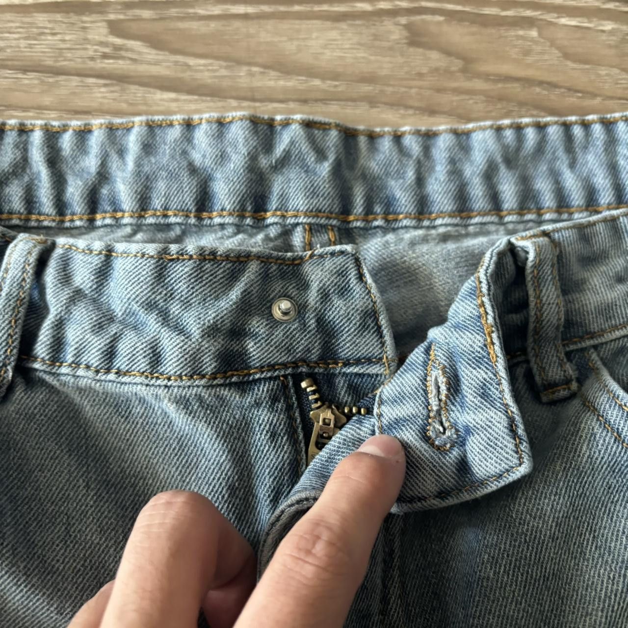 Vintage Crazy Vintage Y2K/2000s Baggy Medium Wash Skater Style Denim Jean! 34x30 Size US 34 / EU 50 - 6 Thumbnail