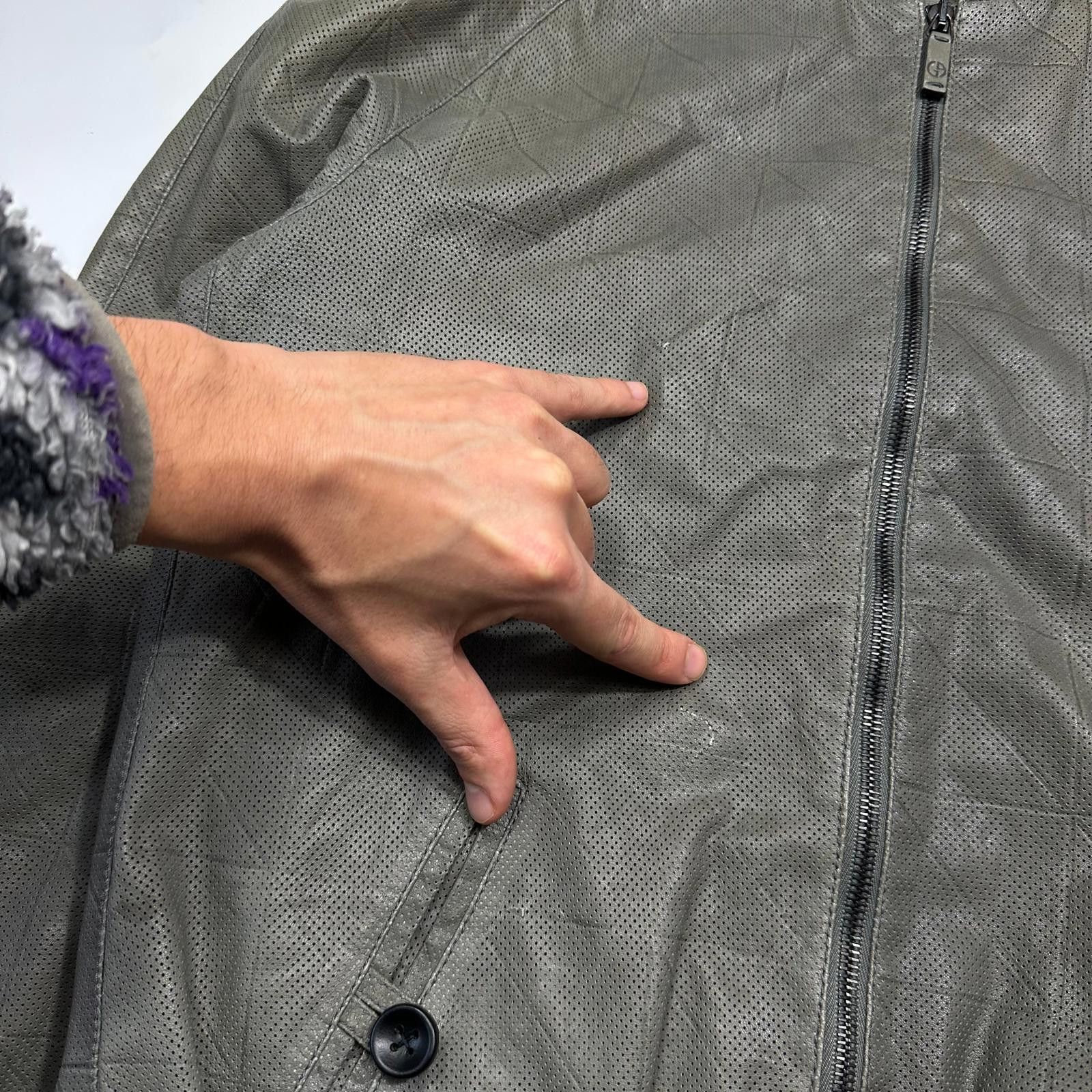 Armani Giorgio Armani 2010 Perforated Leather Bomber Jacket IT48 M Size US M / EU 48-50 / 2 - 9 Thumbnail