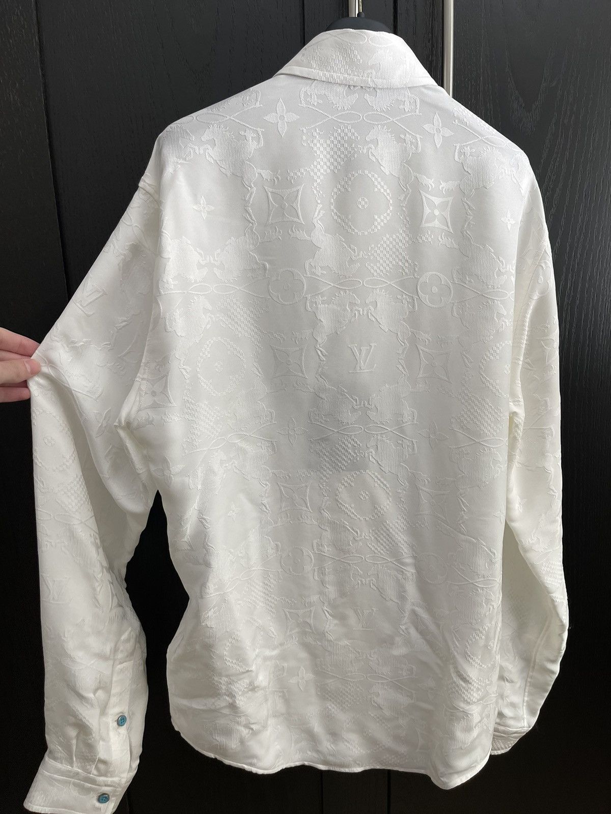 Louis Vuitton Louis Vuitton Silk Shirt Size US M / EU 48-50 / 2 - 15 Thumbnail