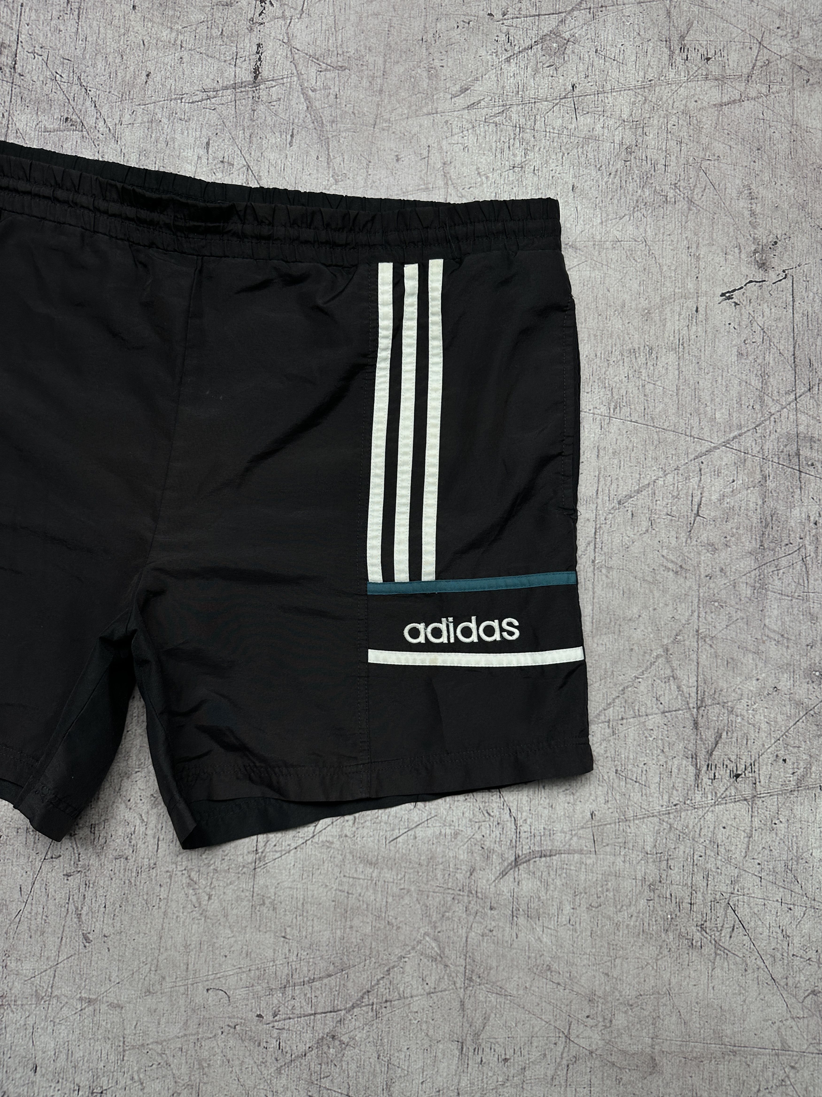 Adidas Adidas 90s Vintage Mens Nylon Shorts Size US 32 / EU 48 - 2 Thumbnail