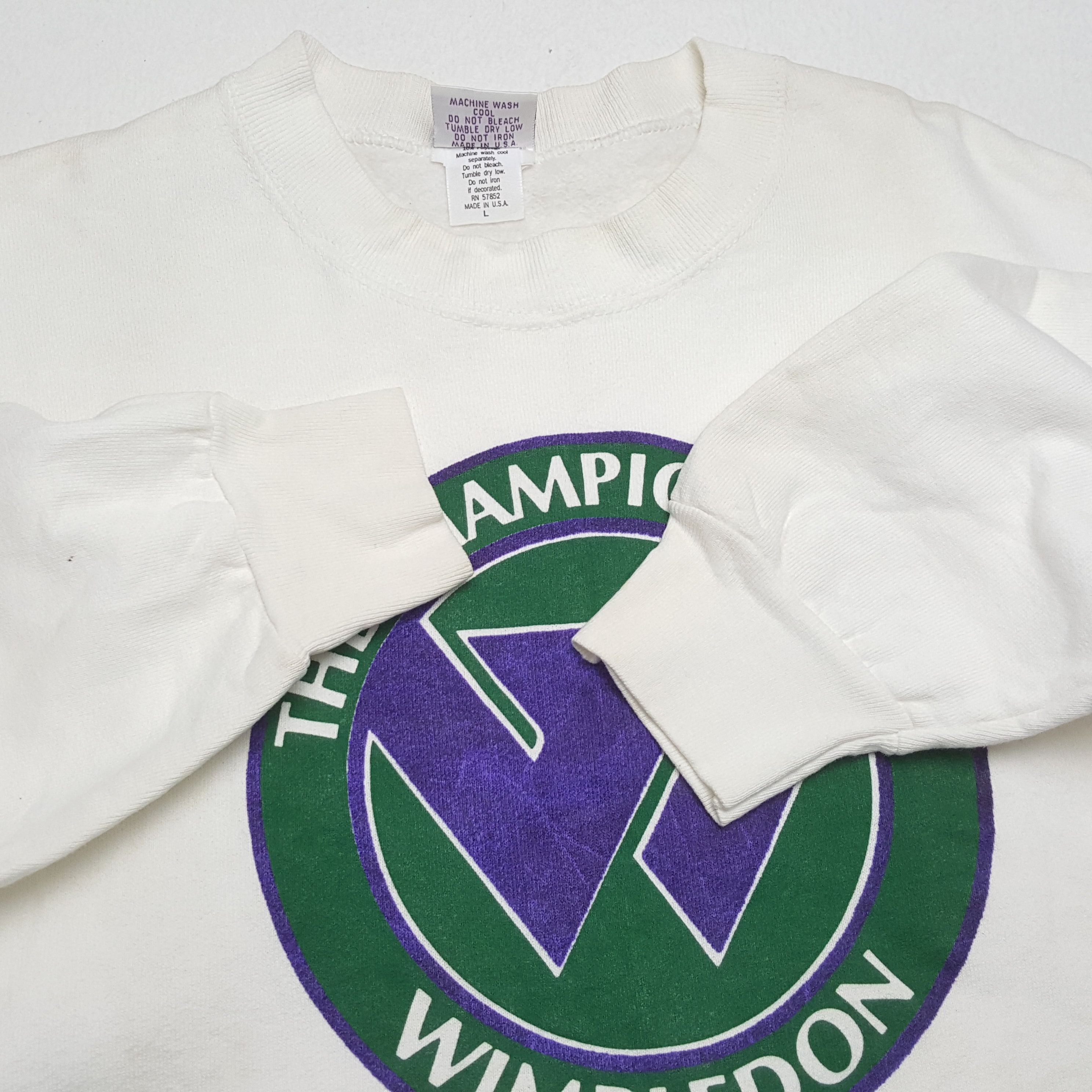 Vintage Vintage THE CHAMPIONSHIP WIMBLEDON Sportswear Sweatshirts Size US L / EU 52-54 / 3 - 7 Thumbnail
