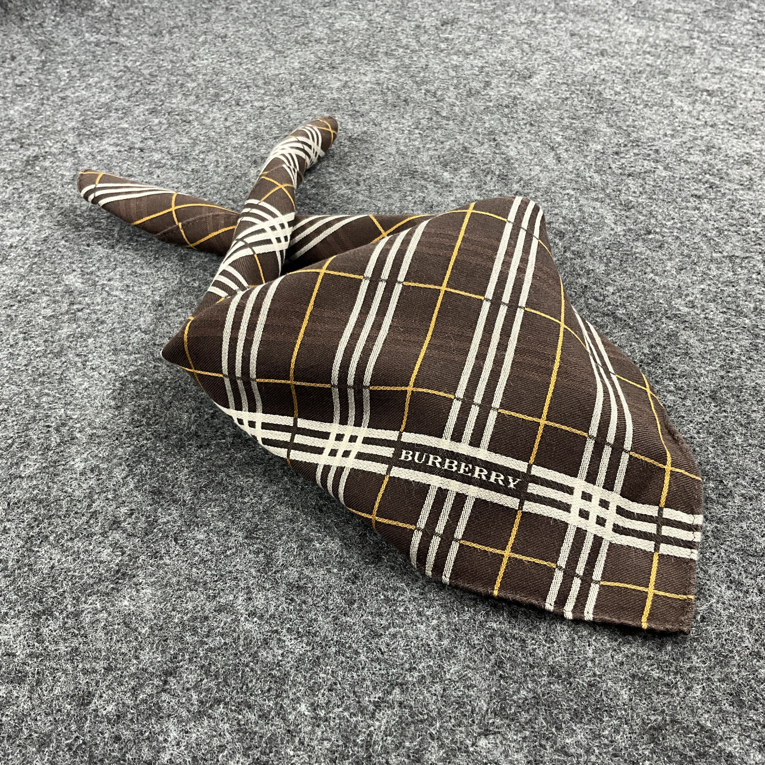 Burberry Burberry Handkerchief / Bandana / Neckerchief B027 Size ONE SIZE - 9 Thumbnail
