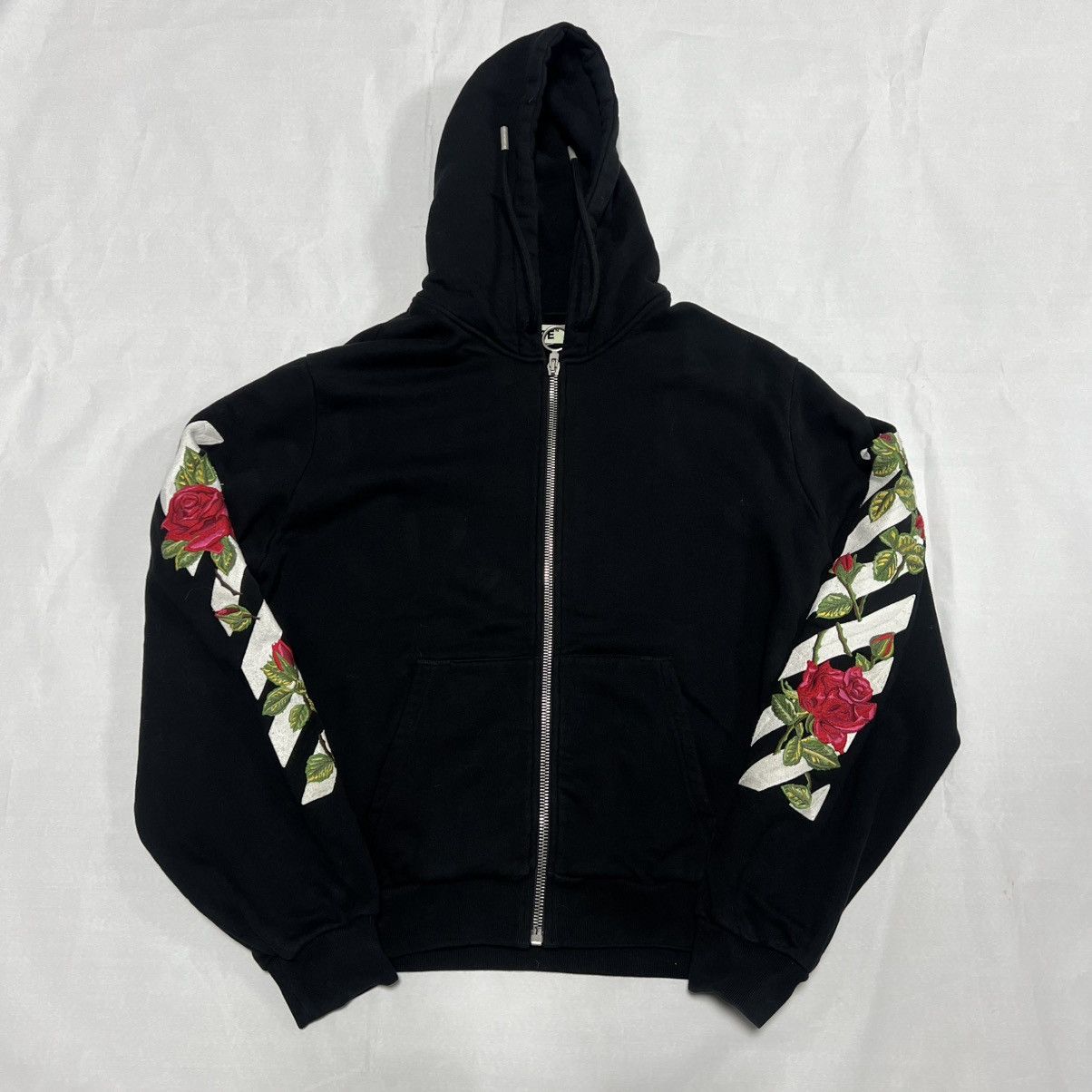 OFF-WHITE ROSE EMBROIDERY ZIP-UP HOODIE