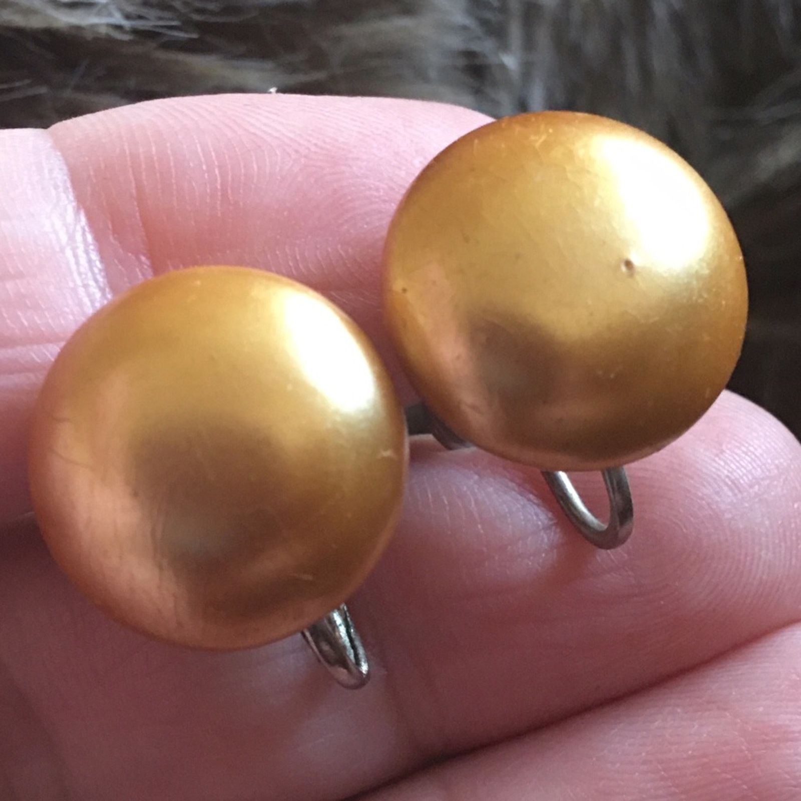 Vintage Vintage 50s gold tone pearl screw back earrings Size ONE SIZE - 4 Thumbnail