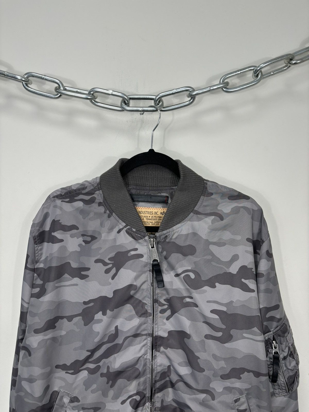Alpha Industries Vintage Alpha Industries Gray Camo Hype Bomber Jacket Size US L / EU 52-54 / 3 - 4 Thumbnail