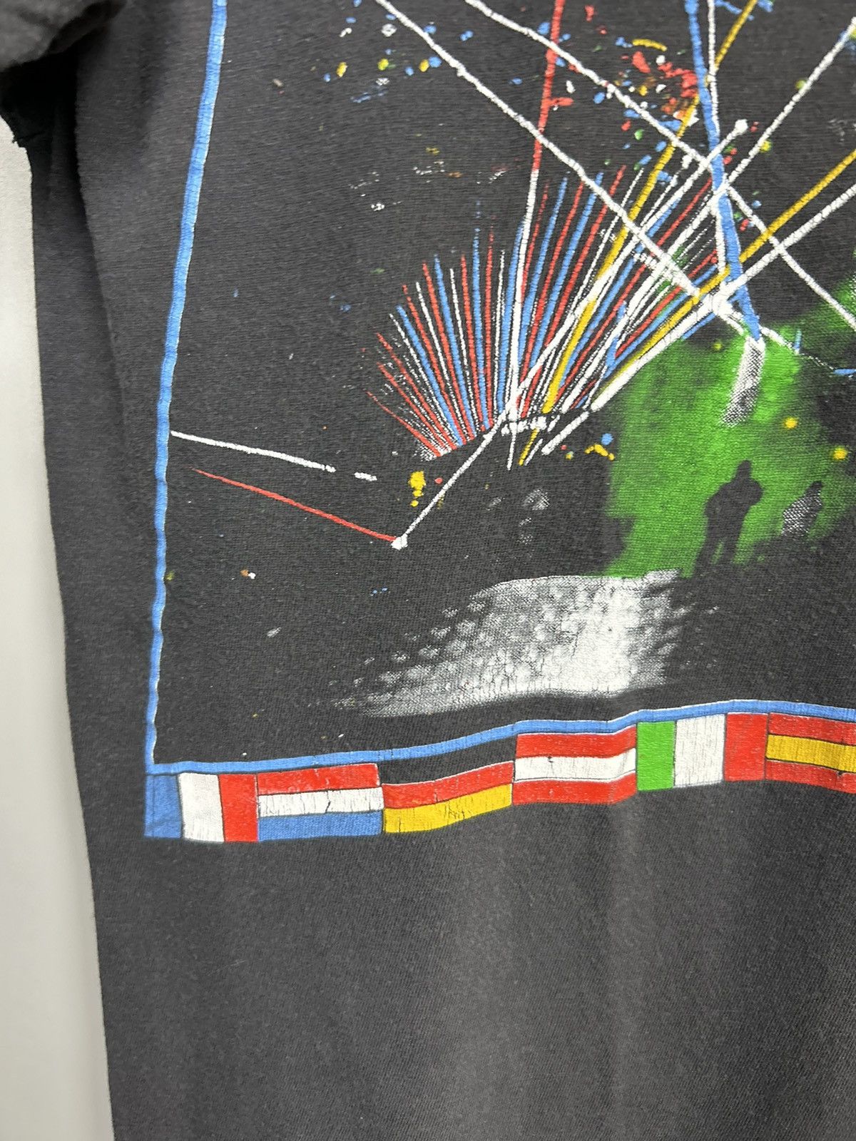 Band Tees × Vintage Vintage 1987 Pink Floyd A Momentary Lapse Of Reason Tour Tee Size US M / EU 48-50 / 2 - 11 Thumbnail