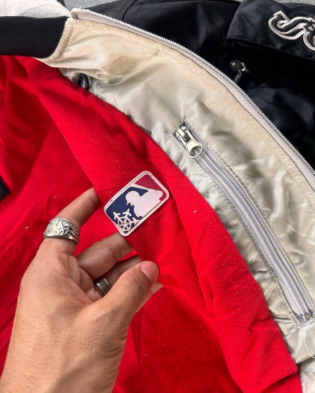 MLB Y2k MLB White Sox Chicago Double Layer Jacket Size US M / EU 48-50 / 2 - 11 Thumbnail