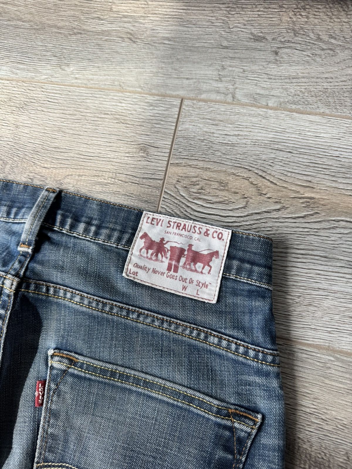 Levi's Vintage 90s Levis Two Horse Patch Men's Blue Jeans Size US 30 / EU 46 - 3 Thumbnail