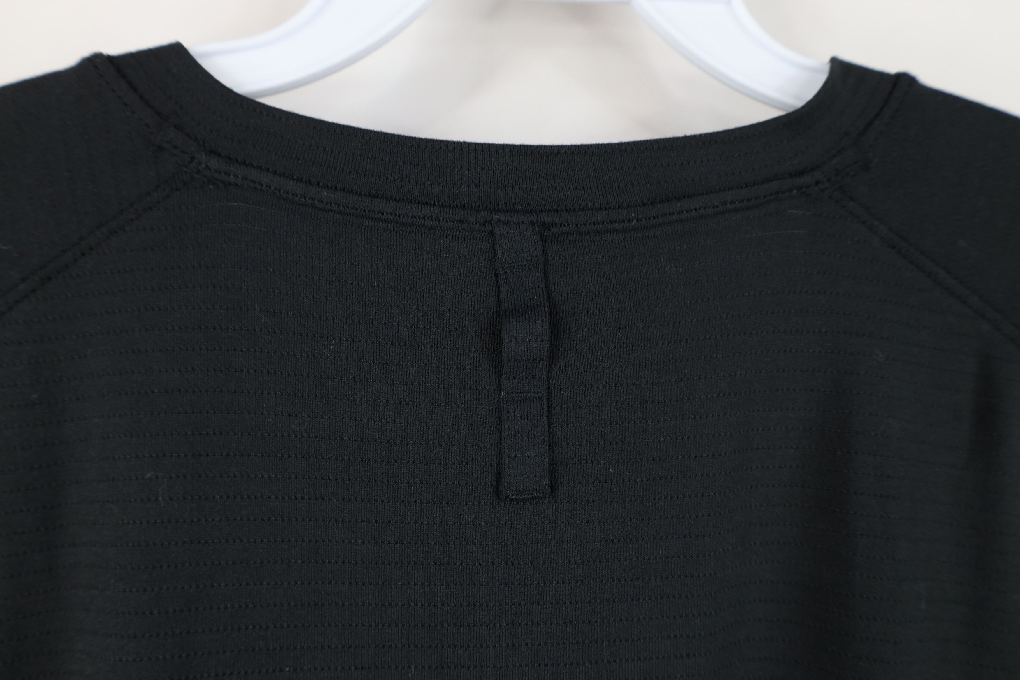 Lululemon × Vintage Lululemon Vent Tech Short Sleeve Gym Training T-Shirt Black Size US M / EU 48-50 / 2 - 8 Thumbnail