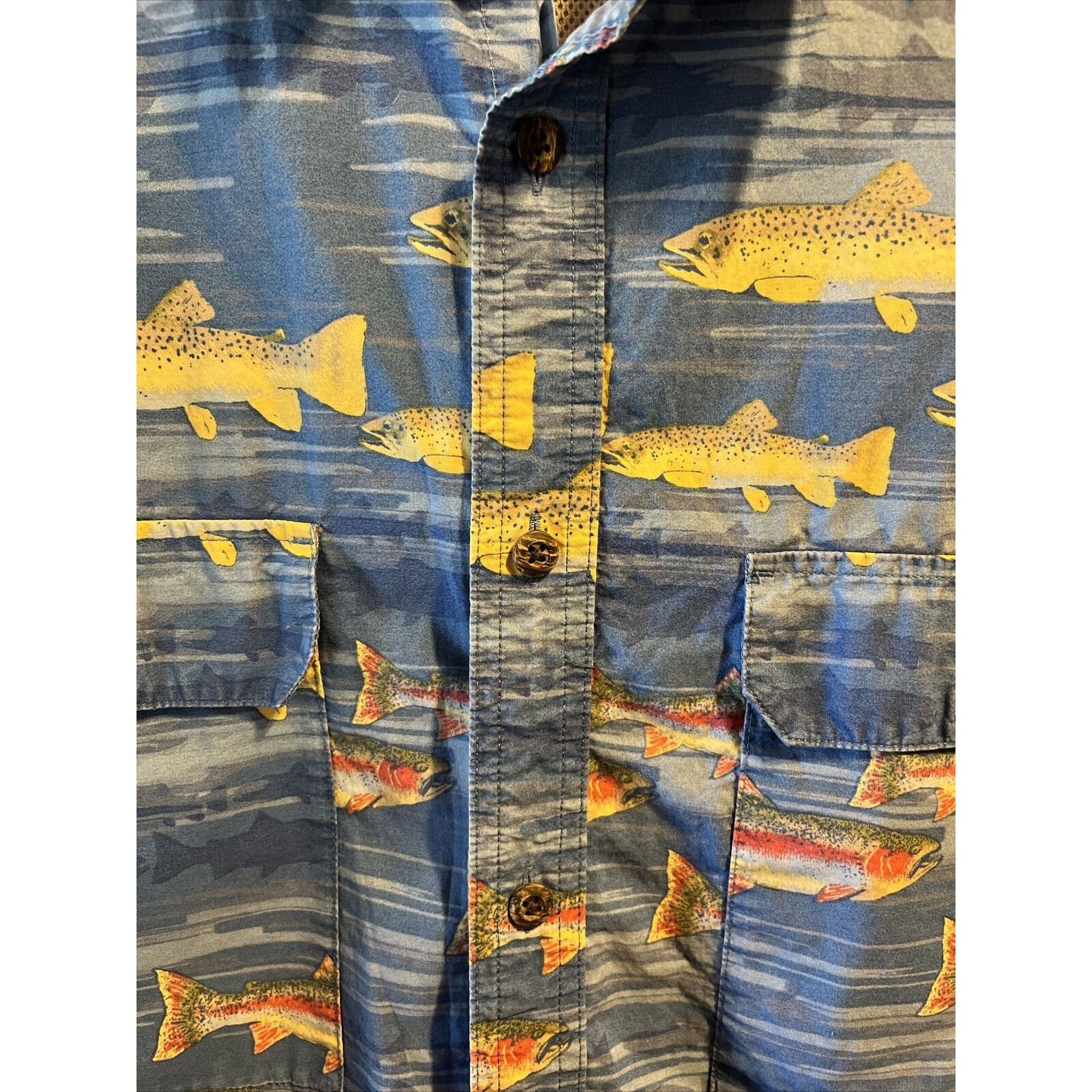 Cabelas Cabelas Shirt Men XL Button Blue SS Mesh Fish All Over Print Size US XL / EU 56 / 4 - 6 Thumbnail