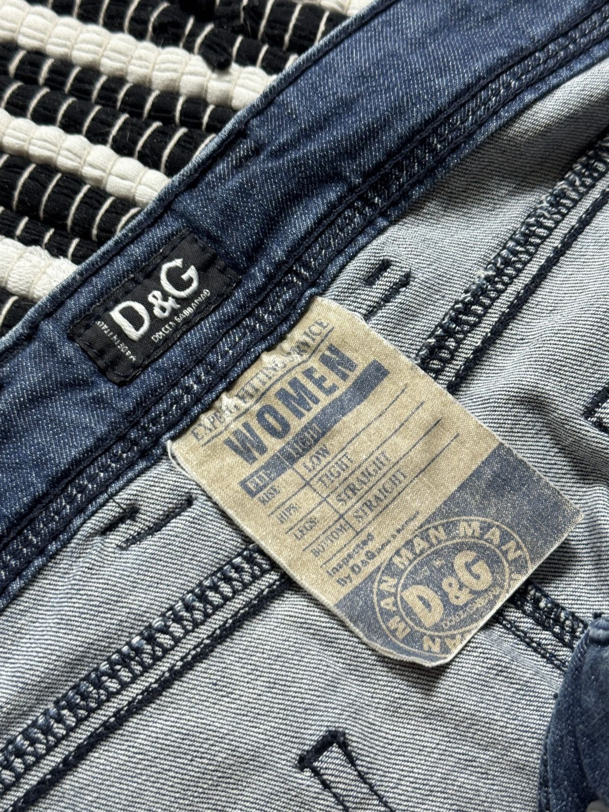 Dolce & Gabbana VINTAGE DOLCE&GABBANA 2000s MIDI DENIM SKIRT Size 29" - 8 Thumbnail