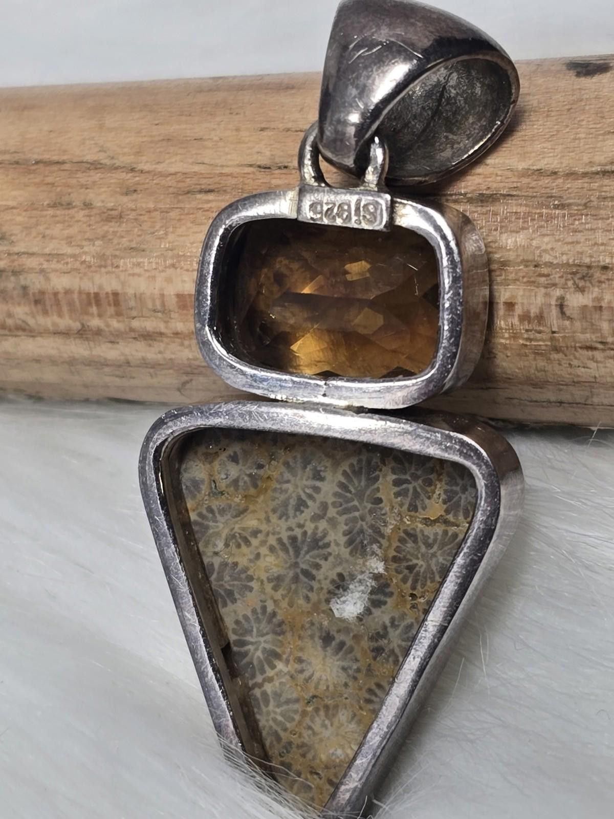 Other Sajen SJ 925 Silver Fossil Coral Orange Garnet Pendant Size ONE SIZE - 9 Thumbnail