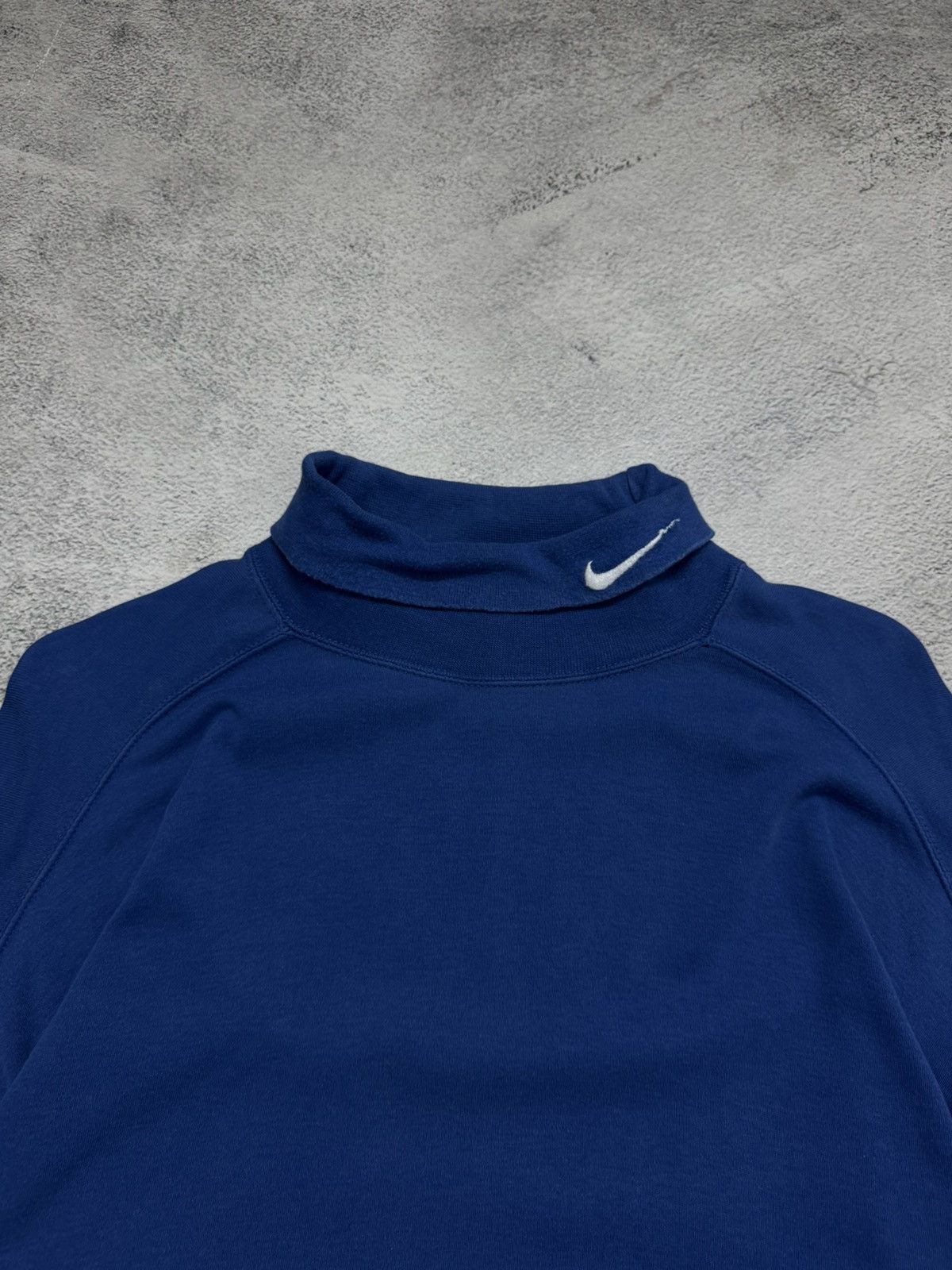 Nike Vintage Y2K Nike Long Sleeve Mini Swoosh 90’s Size US L / EU 52-54 / 3 - 1 Thumbnail