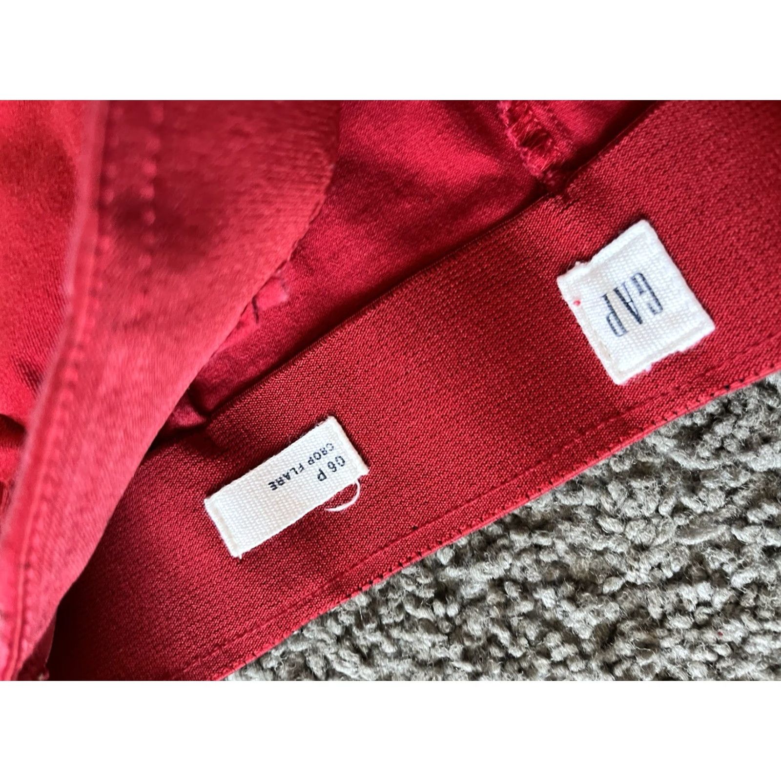 Gap GAP Petite Cropped Flare Pants 6P Red Solid Side Zip Womens Size 28" / US 6 / IT 42 - 5 Thumbnail