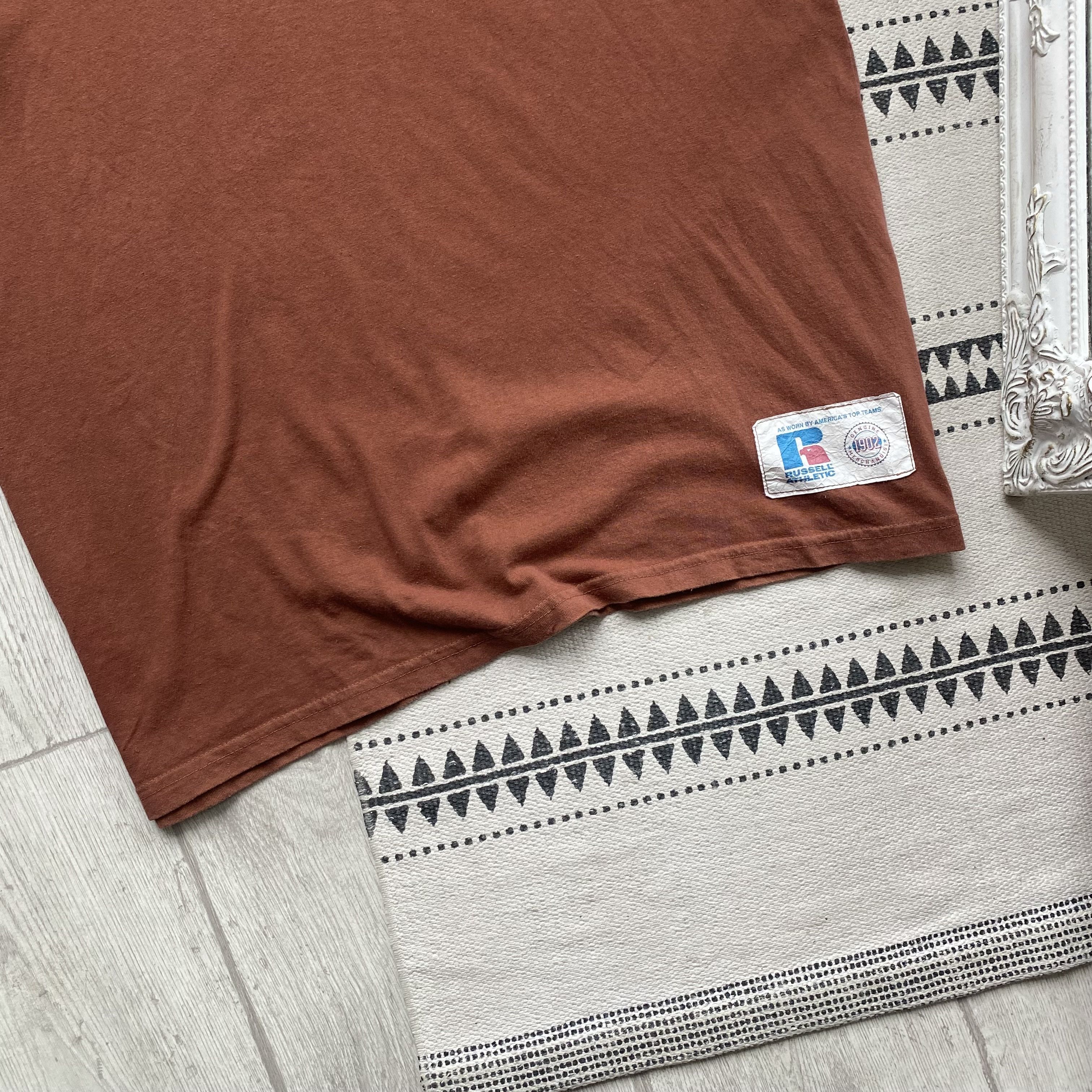 Russell Athletic Essential Vintage Russell Athletic Boxy Tee Y2K Kith Size US M / EU 48-50 / 2 - 3 Thumbnail