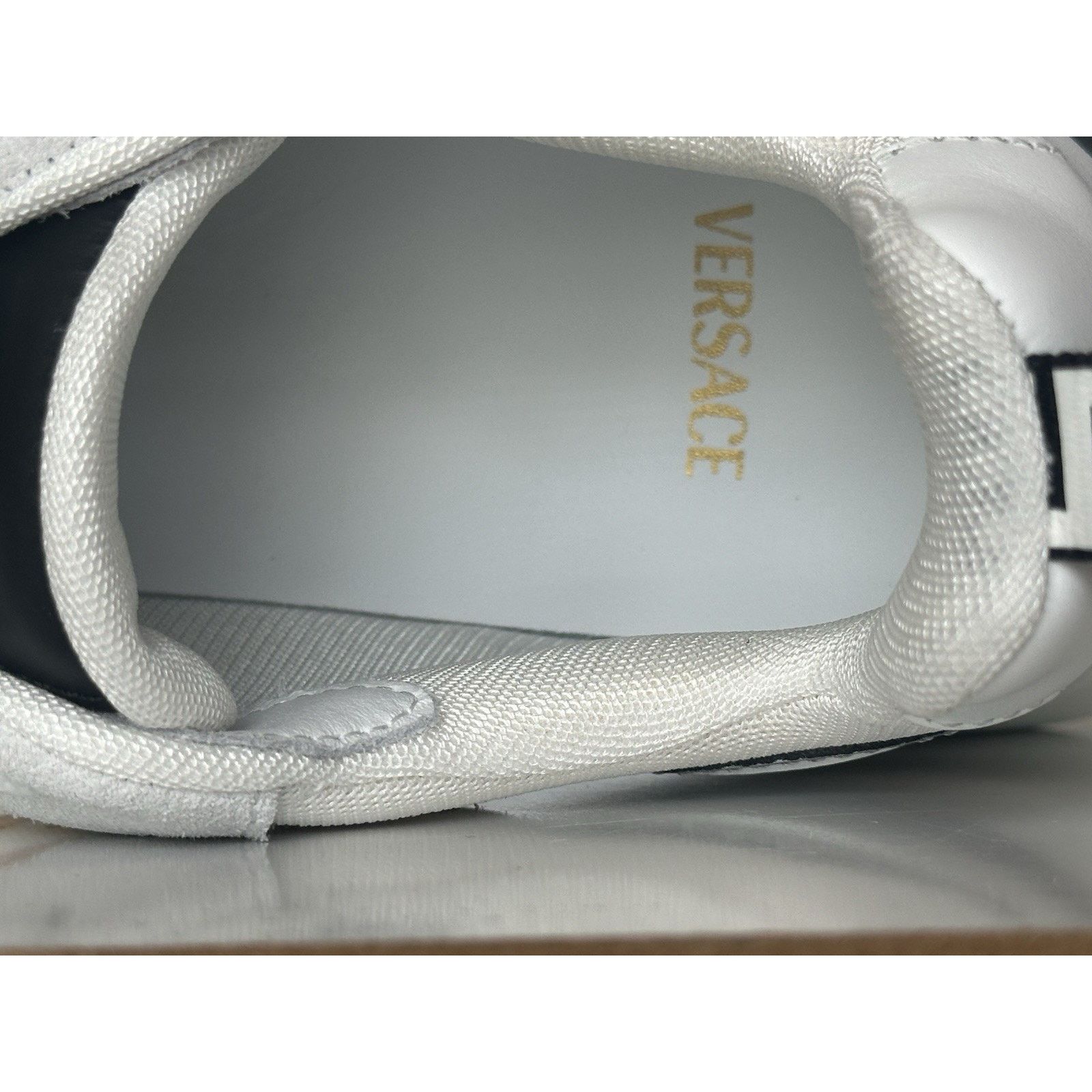 Versace Versace Medusa Men’s White/Black/Gold Sneakers 11 US 1011942 Size US 11 / EU 44 - 18 Thumbnail