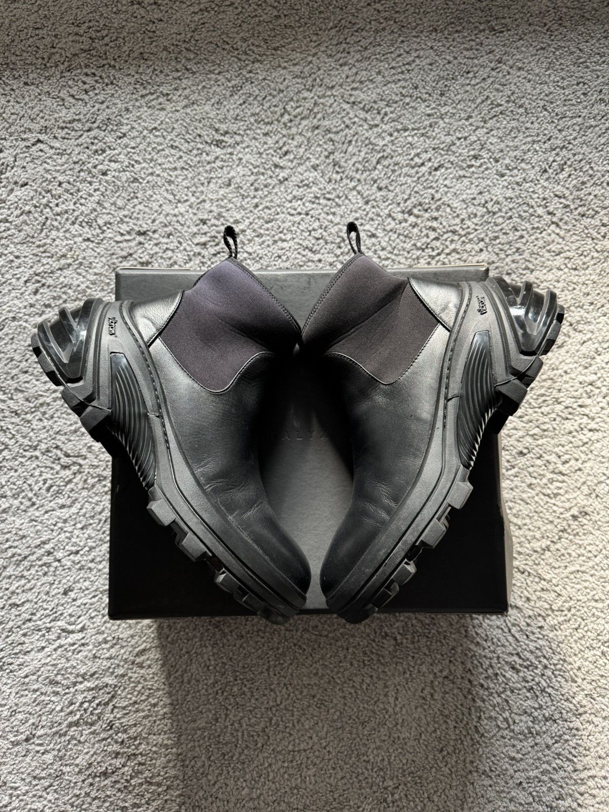 1017 ALYX 9SM 1017 Alyx 9SM Leather Mid SKX Sole Boot Size US 11 / EU 44 - 1 Thumbnail