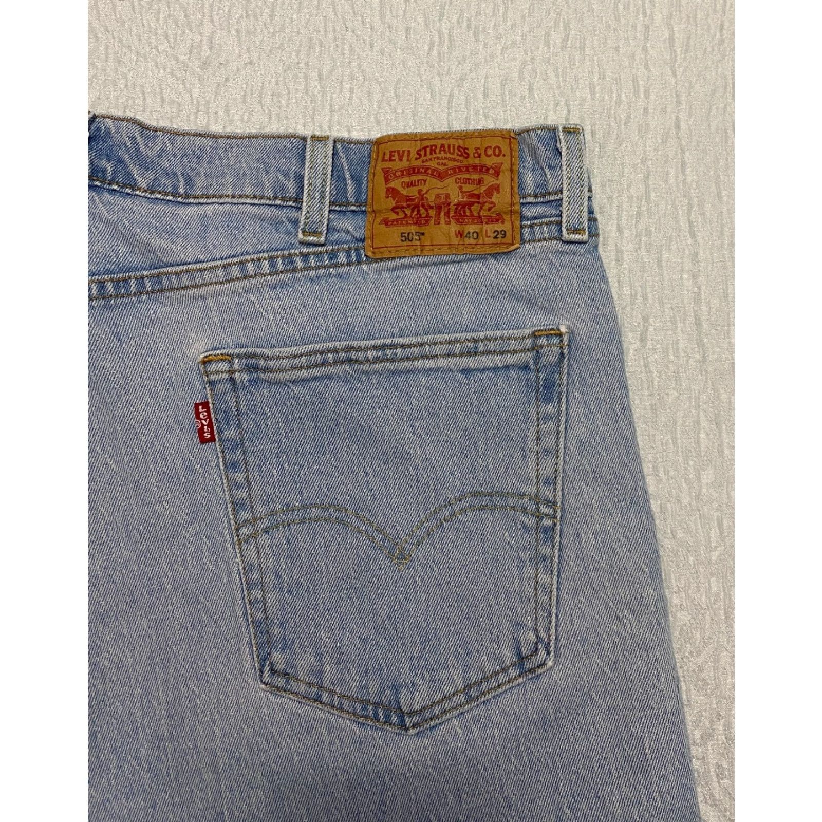 Levi's VINTAGE Levi's 505 Jeans Regular Fit Men's 40x29 Blue Light Wash Denim 5-Pocket USA 90s Size US 40 / EU 56 - 3 Thumbnail