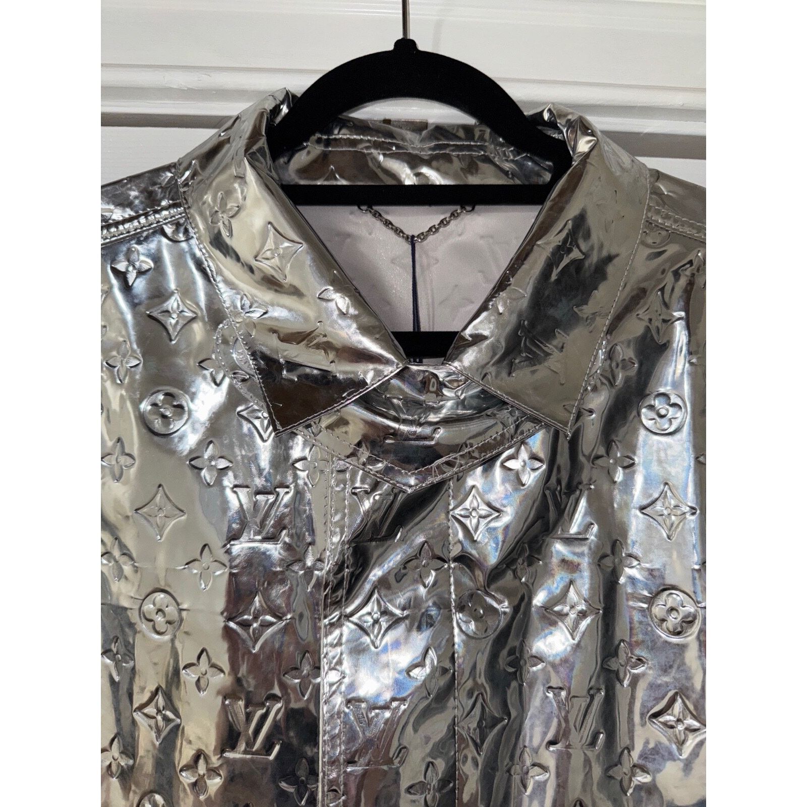 Louis Vuitton Louis Vuitton Virgil Mirror Raincoat Coat Logo Jacket 52 Size US L / EU 52-54 / 3 - 8 Thumbnail