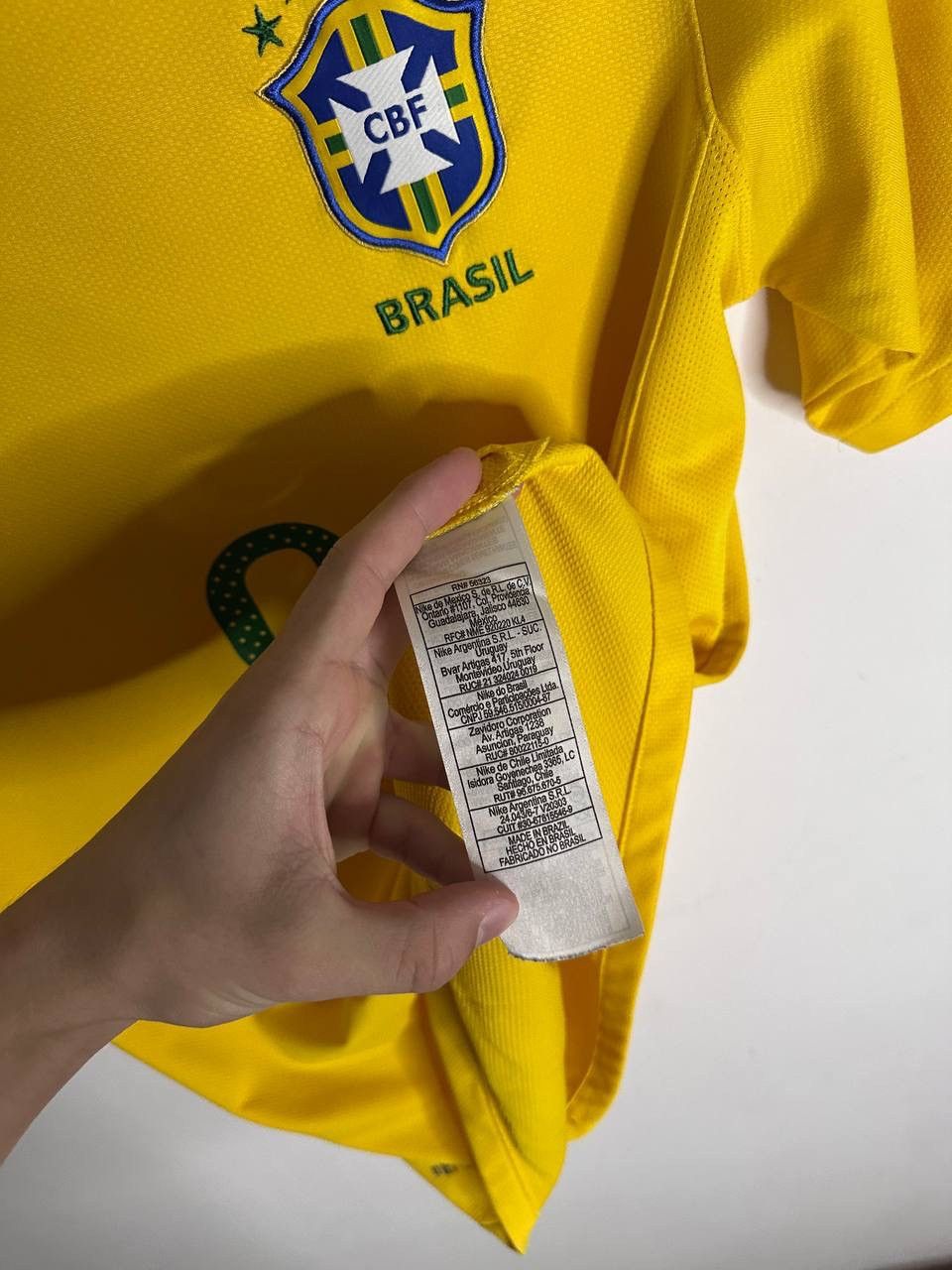 Nike Nike Brazil Home Jersey 2006 #9 Ronaldo Dri-FIT Yellow S Size US S / EU 44-46 / 1 - 10 Thumbnail