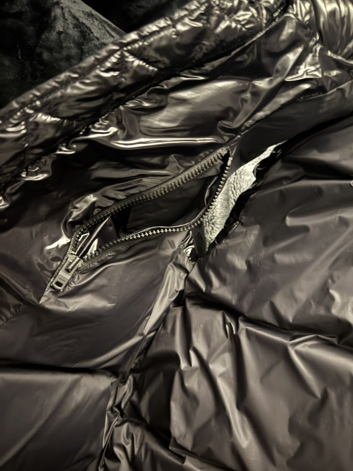 Amiri Amiri MA Logo Shiny Nylon Down Vest Jacket Size US XL / EU 56 / 4 - 7 Thumbnail