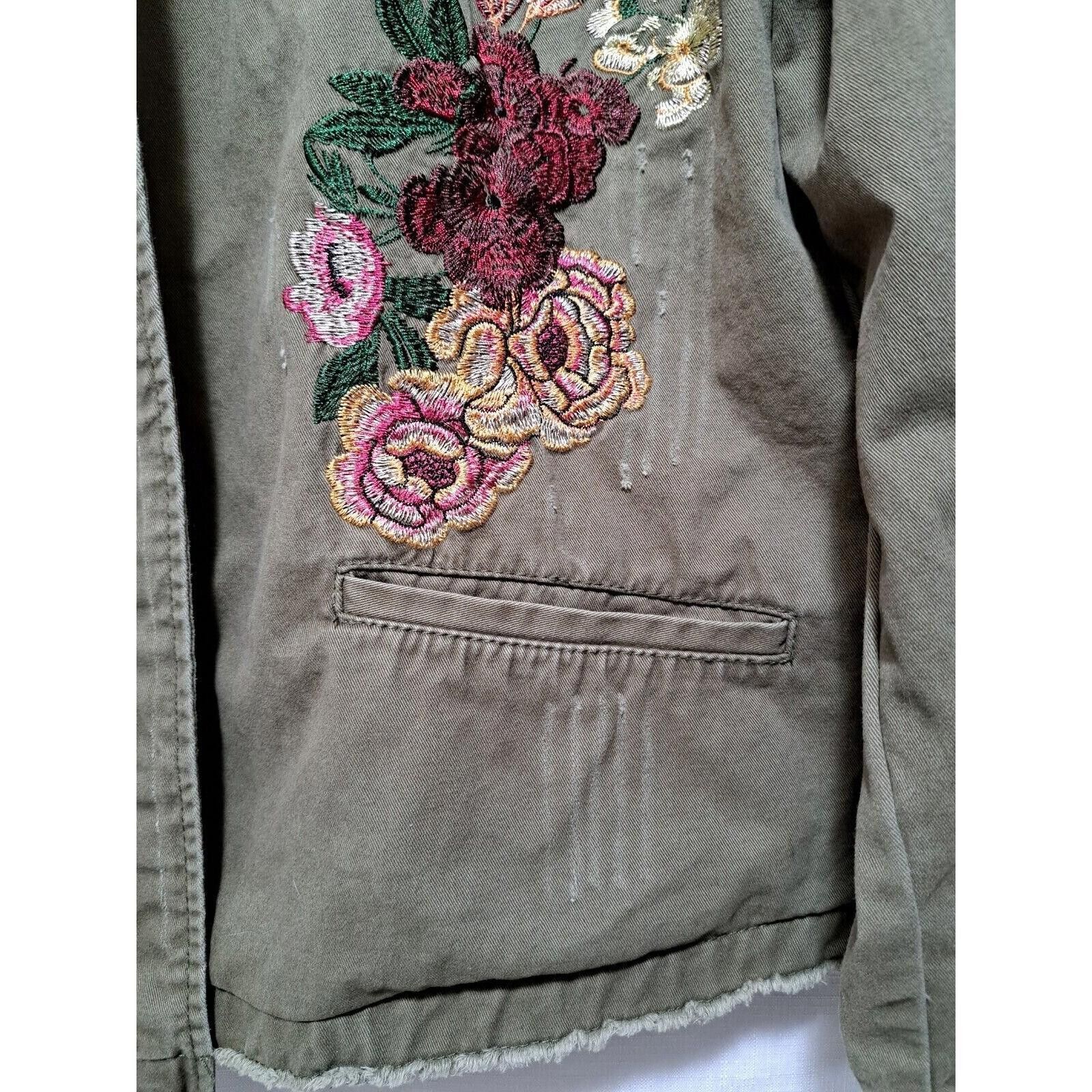 Other Charlotte Russe Green Flower Button Down Jacket Size L Size L / US 10 / IT 46 - 7 Thumbnail