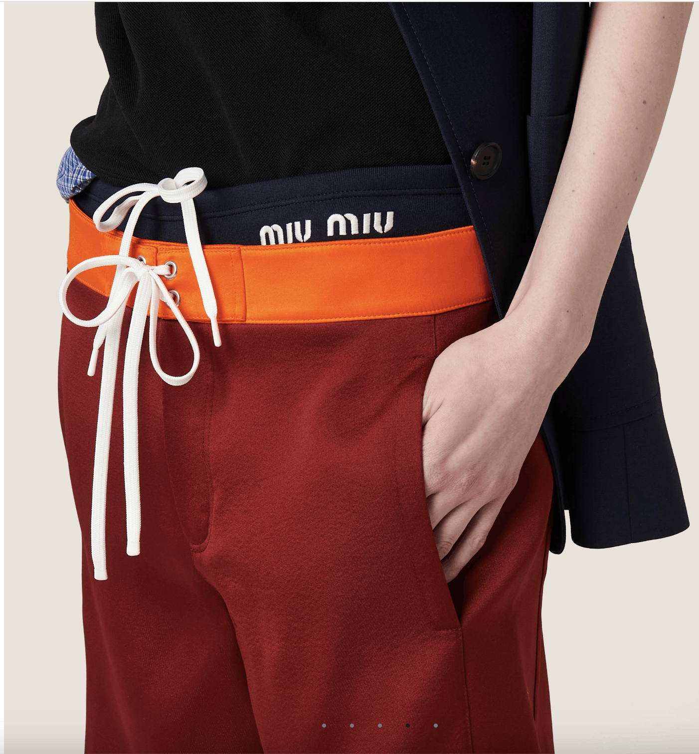 Miu Miu From the SS24 runway contrasting-waistband shorts $ 1,820 Size 30" / US 8 / IT 44 - 15 Thumbnail