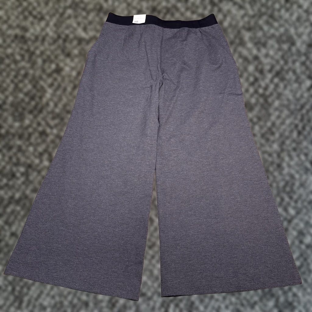 Vintage Lane Bryant Pants 18 Petite Gray Ponte Wide Leg High Rise Stretch Pull On New Size 40" / US 18 - 1 Thumbnail