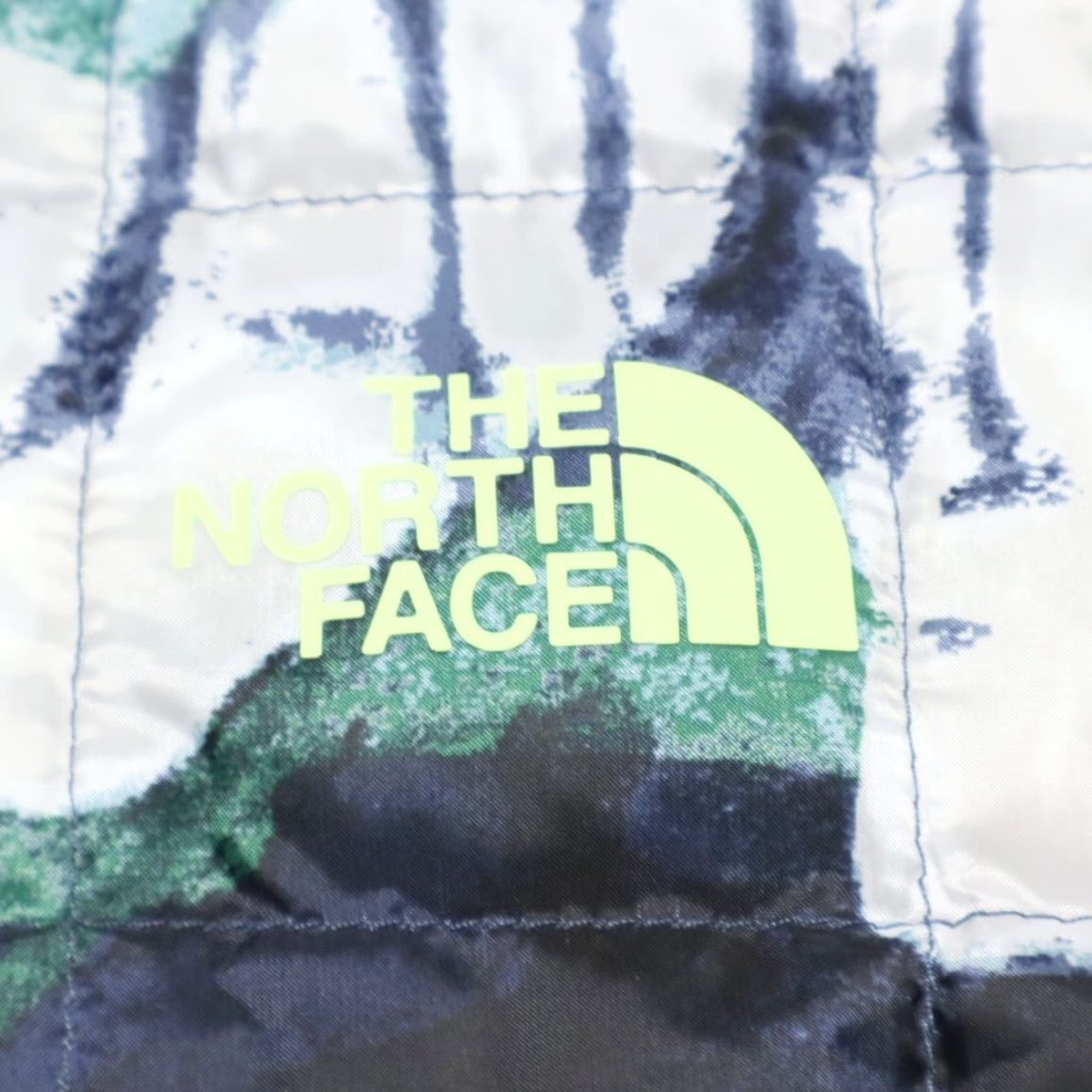 The North Face The North Face Thermoball Eco Splatter Print Jacket Women's M Shirt Size M / US 6-8 / IT 42-44 - 6 Thumbnail