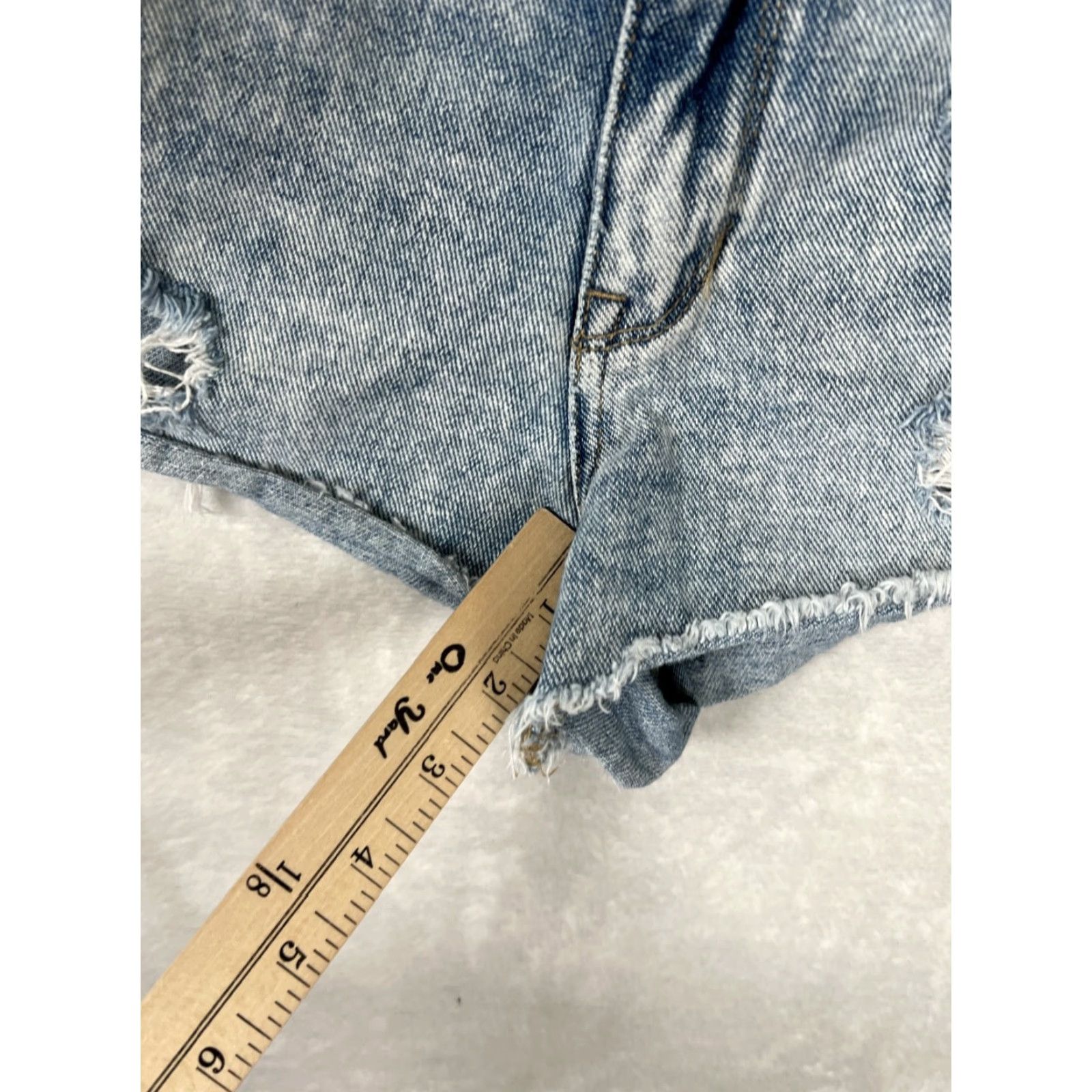 Pacsun PacSun Denim Jean Shorts Women's 24 Blue Distressed Festival Cutoff Frayed Shirt? Size 42" / US 20 - 4 Thumbnail