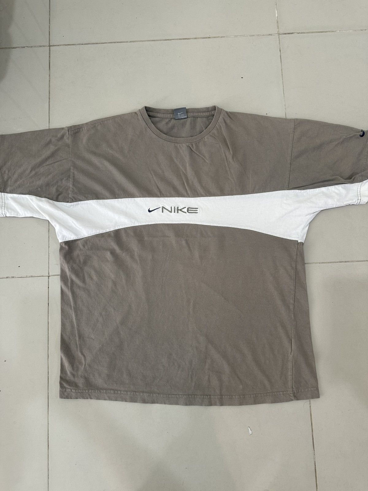 Nike × Vintage Vintage Nike00’ Size US M / EU 48-50 / 2 - 1 Thumbnail