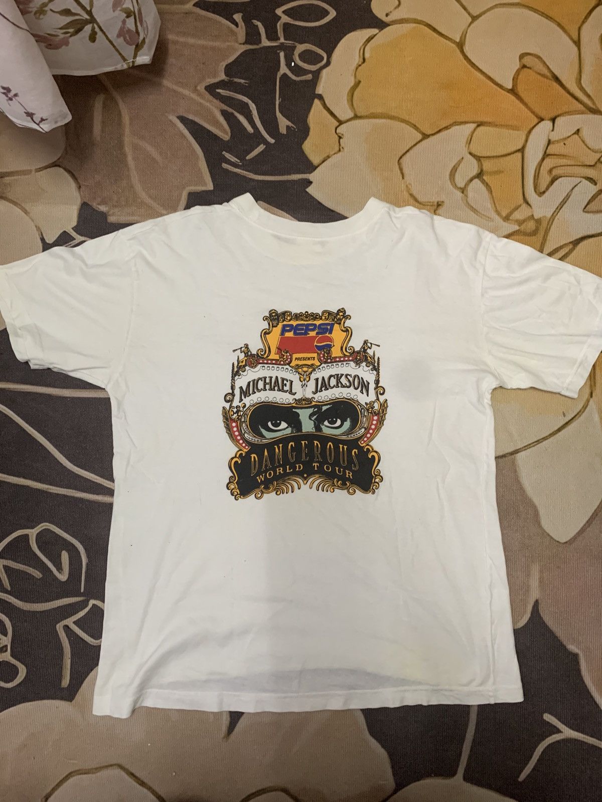 Other Vintage 1993 Michael Jackson Dangerous Tour Size US L / EU 52-54 / 3 - 7 Thumbnail