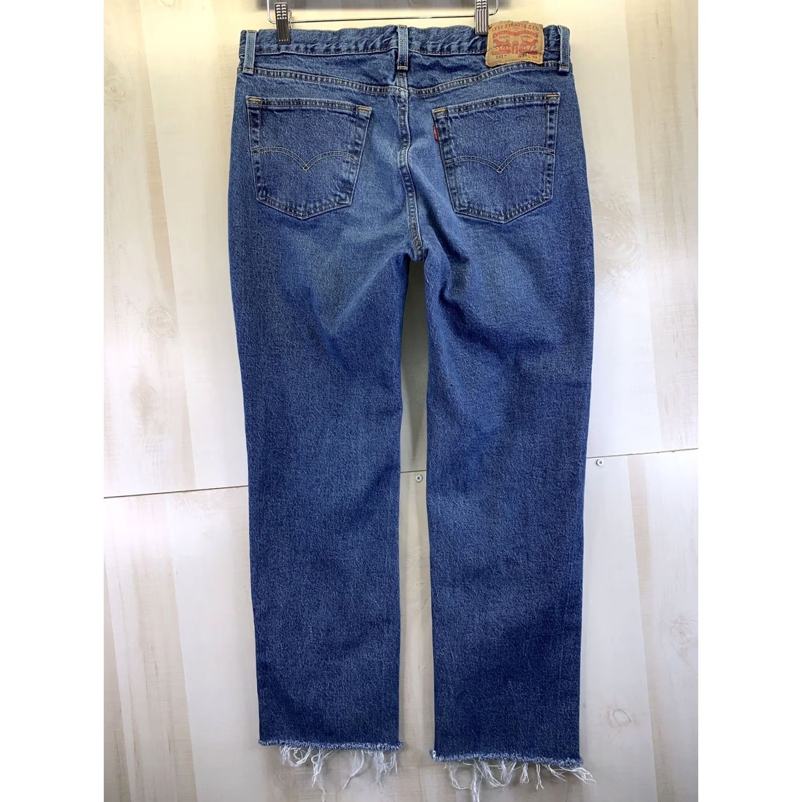 Levi's VINTAGE Levi’s 541 Jeans Men 34x32 Distressed Blue Cut Cuff Denim 5-Pocket Design Straight N/A Size US 34 / EU 50 - 6 Thumbnail