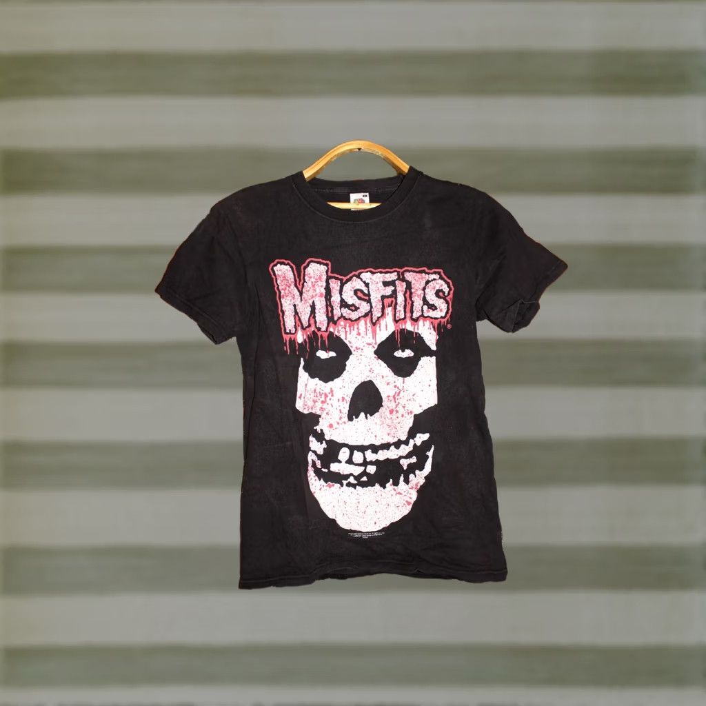 Vintage VINTAGE Misfits T-shirt Unbranded Unisex Adults S Black Rock 2009 Mens Women Girls Boys Size US S / EU 44-46 / 1 - 1 Thumbnail