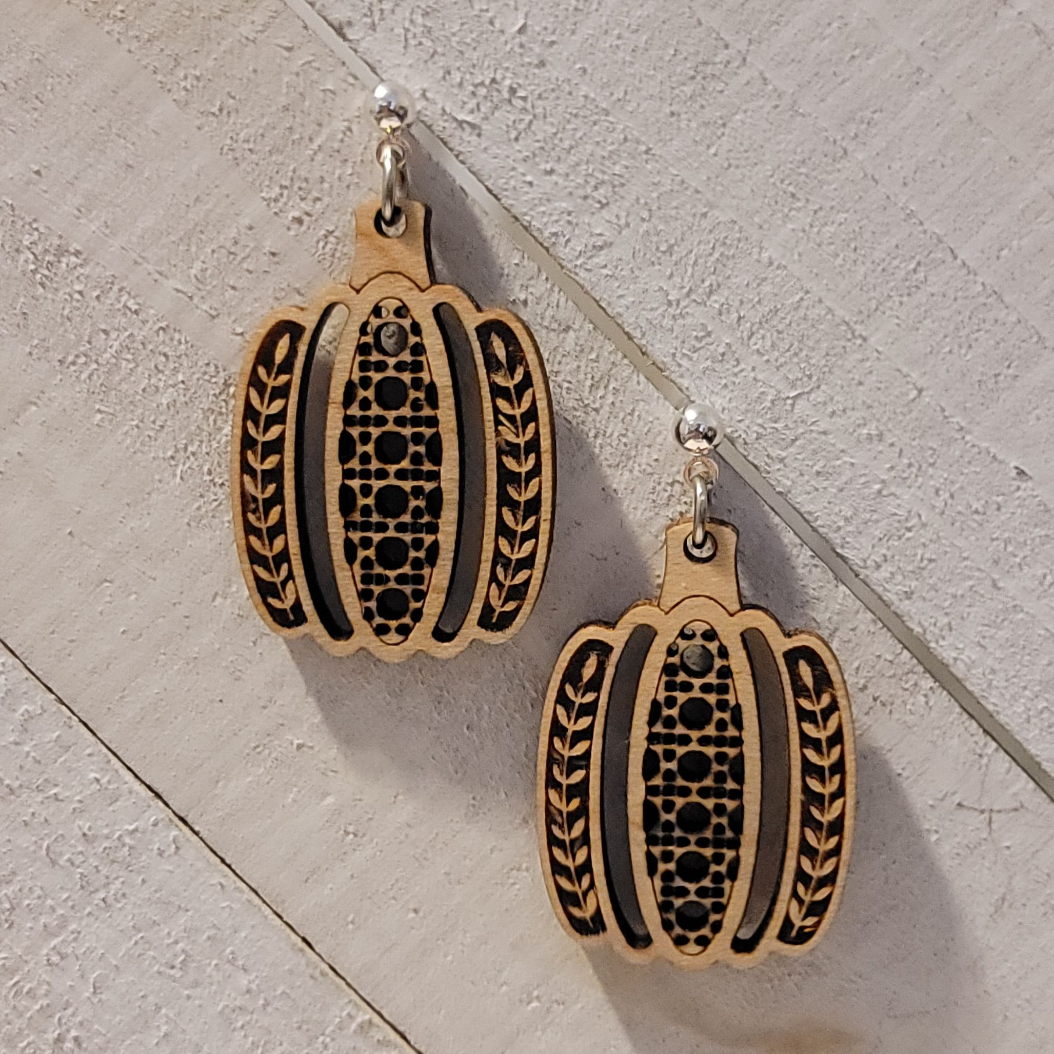 Handmade Rustic Style Pumpkin Earrings Size ONE SIZE - 1 Thumbnail