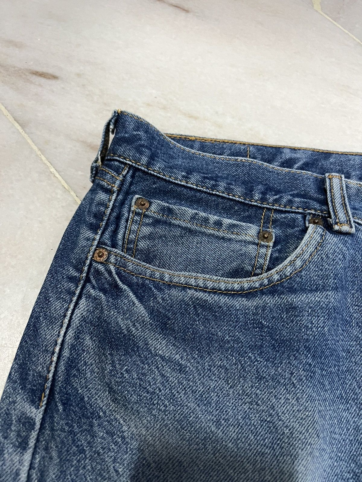 Levi's × Levi's Vintage Clothing 💥Baggy💥90s Style Levis 505 Distress Washed Jean Size US 33 - 7 Thumbnail