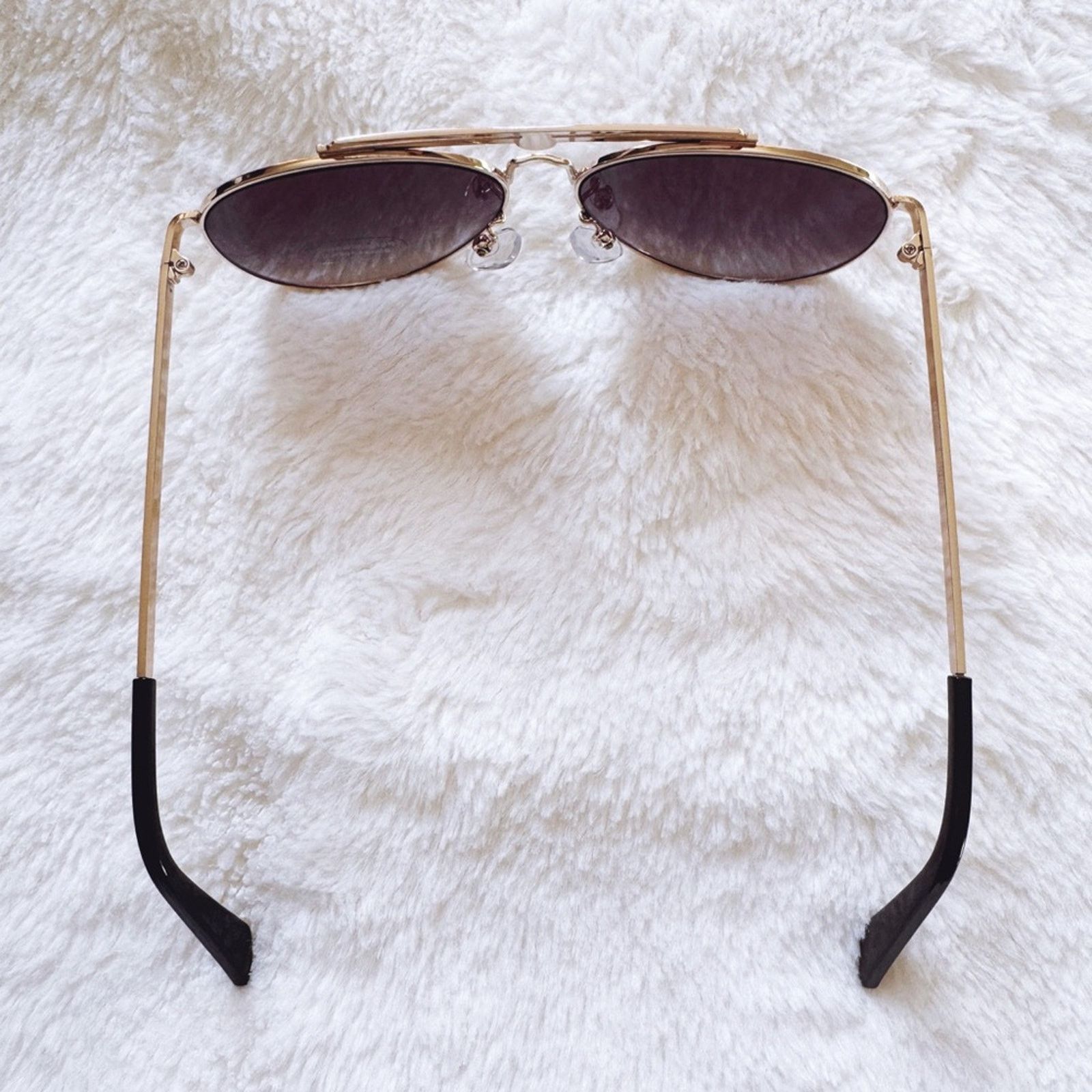 Other Doug Black W/ Gold Rim Aviator Sunglasses Size ONE SIZE - 7 Thumbnail