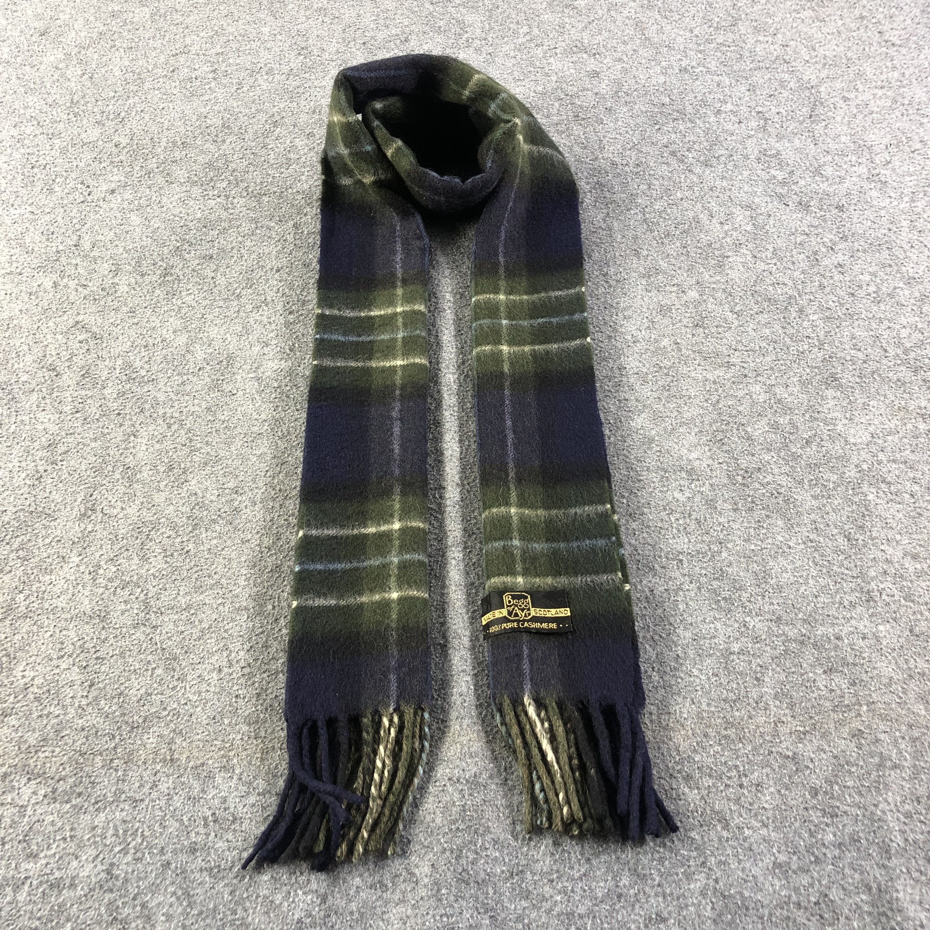 Begg x Co Begg of Ayre Tartan Cashmere Scarf Muffler V1124 Size ONE SIZE - 1 Thumbnail