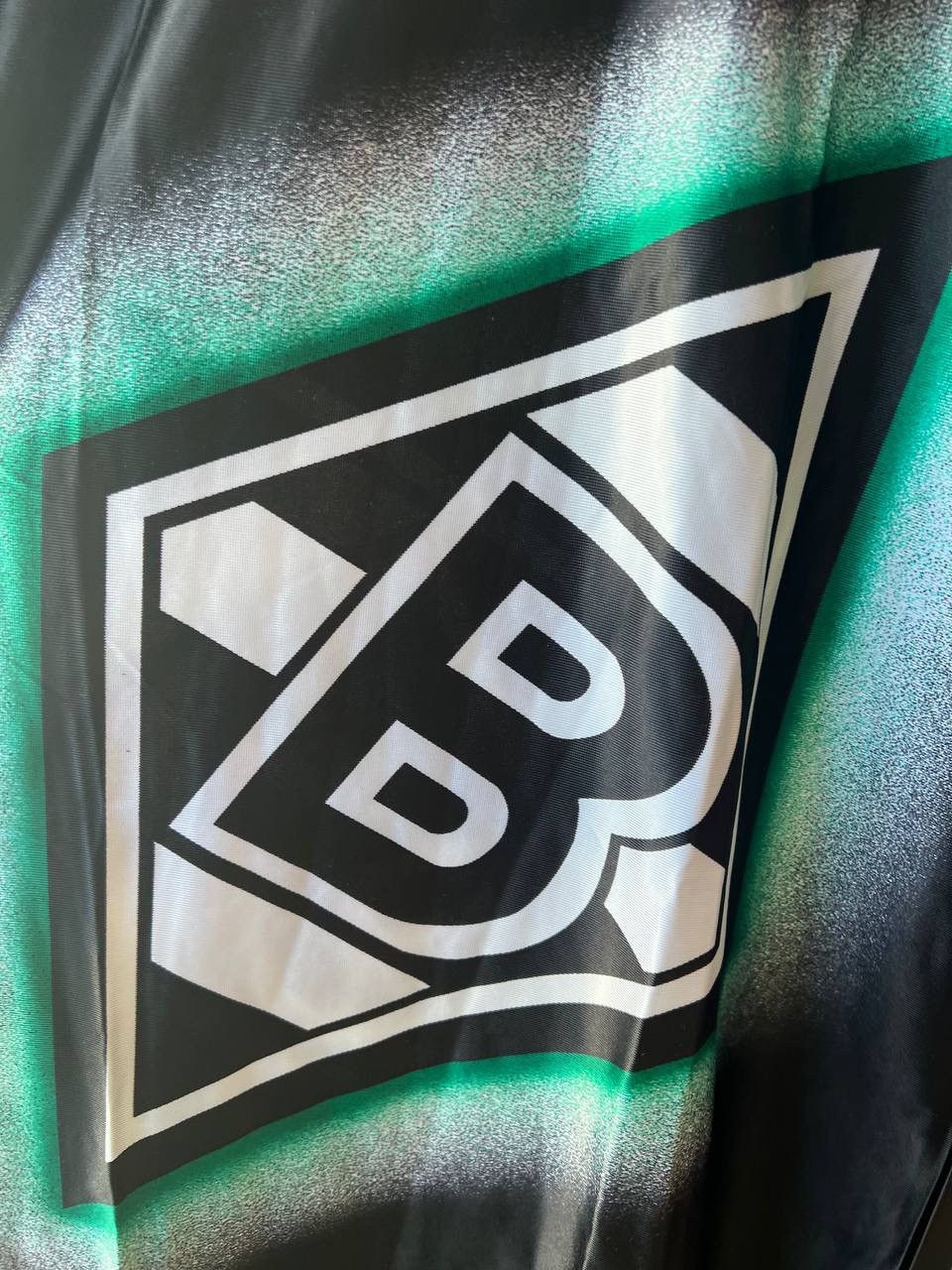 Nutmeg NEW! 90’S BORUSSIA MONCHENGLADBACH DESIGN SOCCER JERSEY SZ M Size US M / EU 48-50 / 2 - 8 Thumbnail