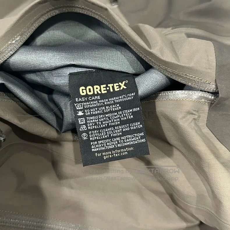 Arc'teryx Arcteryx Beta AR Brown Waterproof Jacket. Size US L / EU 52-54 / 3 - 6 Thumbnail