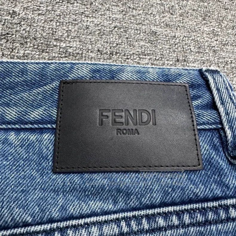 Fendi Fendi Washed Distressed Denim Jeans Size US 33 - 6 Thumbnail