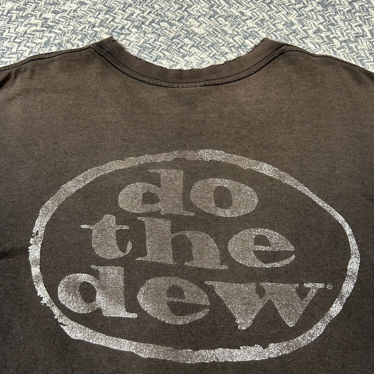 Band Tees × Vintage Vintage90s MountainDew DoTheDew Thrashed Sun Faded T-Shirt Size US M / EU 48-50 / 2 - 11 Thumbnail